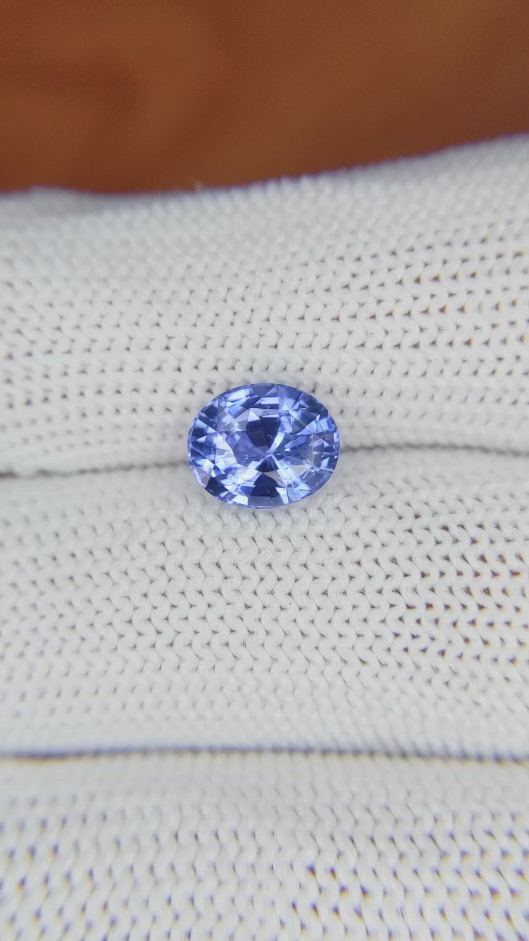 2.20 Ct. Blue Sapphire from Ceylon (Sri Lanka) Size Video