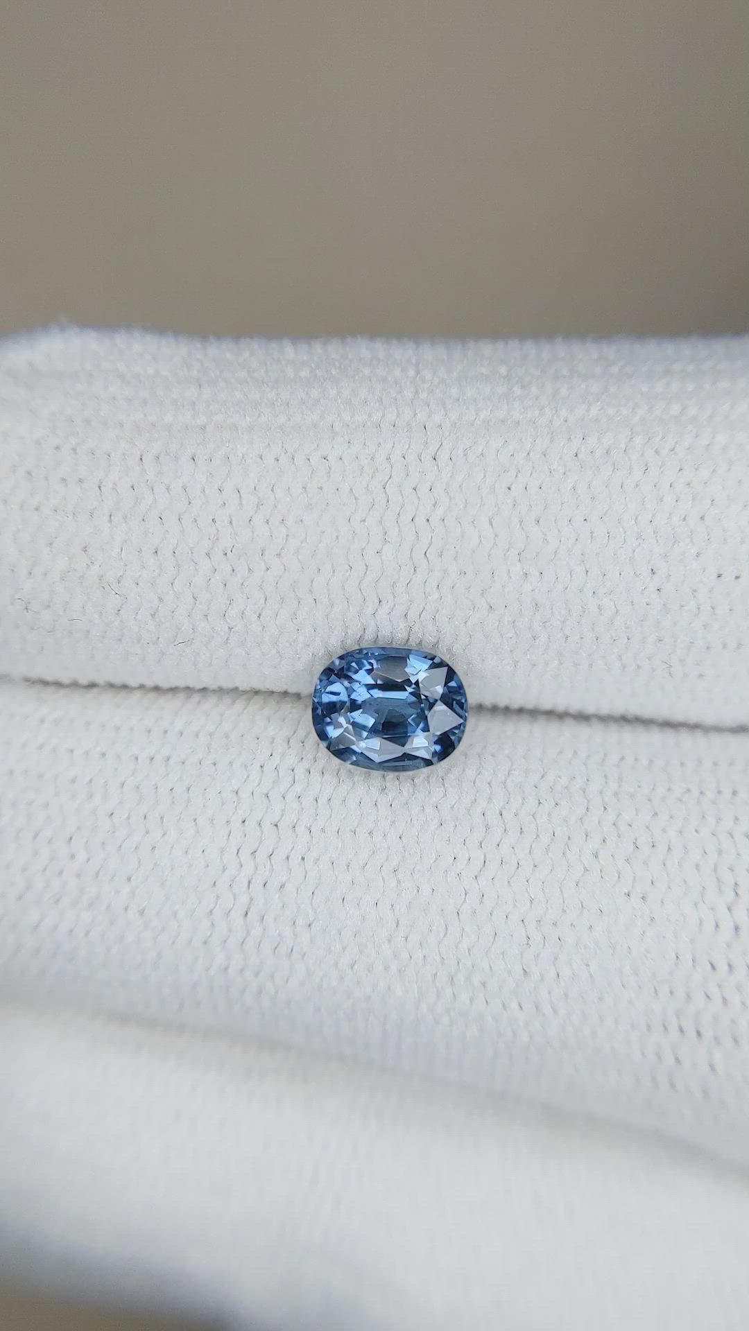 0.98 Ct. Blue Sapphire from Ceylon (Sri Lanka) Size Video