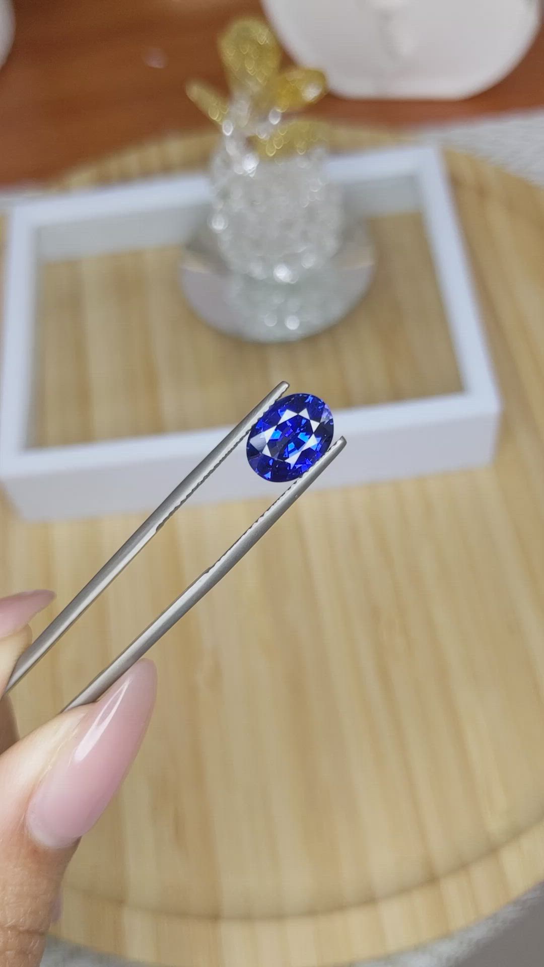3.14 Ct. Blue Sapphire from Ceylon (Sri Lanka) Size Video