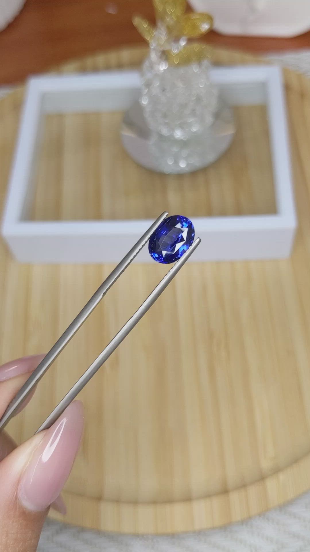 3.08 Ct. Blue Sapphire from Ceylon (Sri Lanka) Size Video