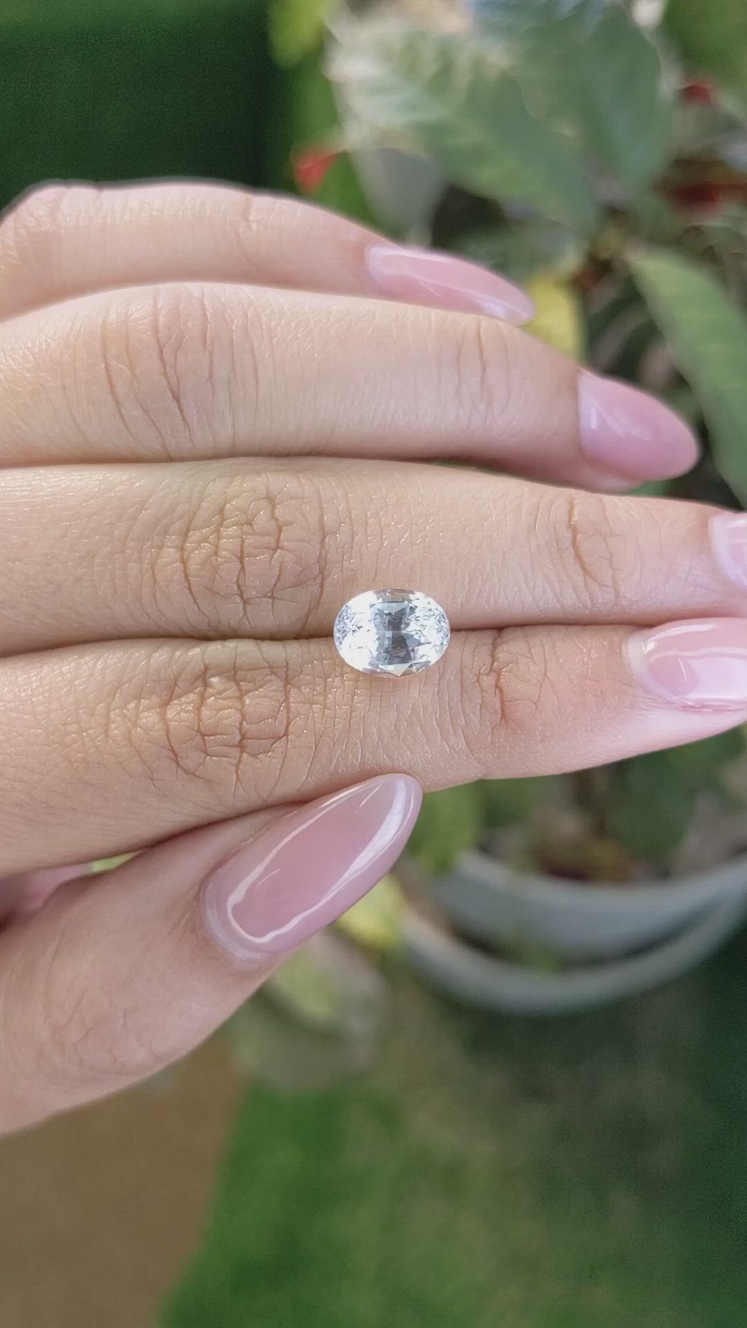 3.35 Ct. White Sapphire from Ceylon (Sri Lanka) Size Video