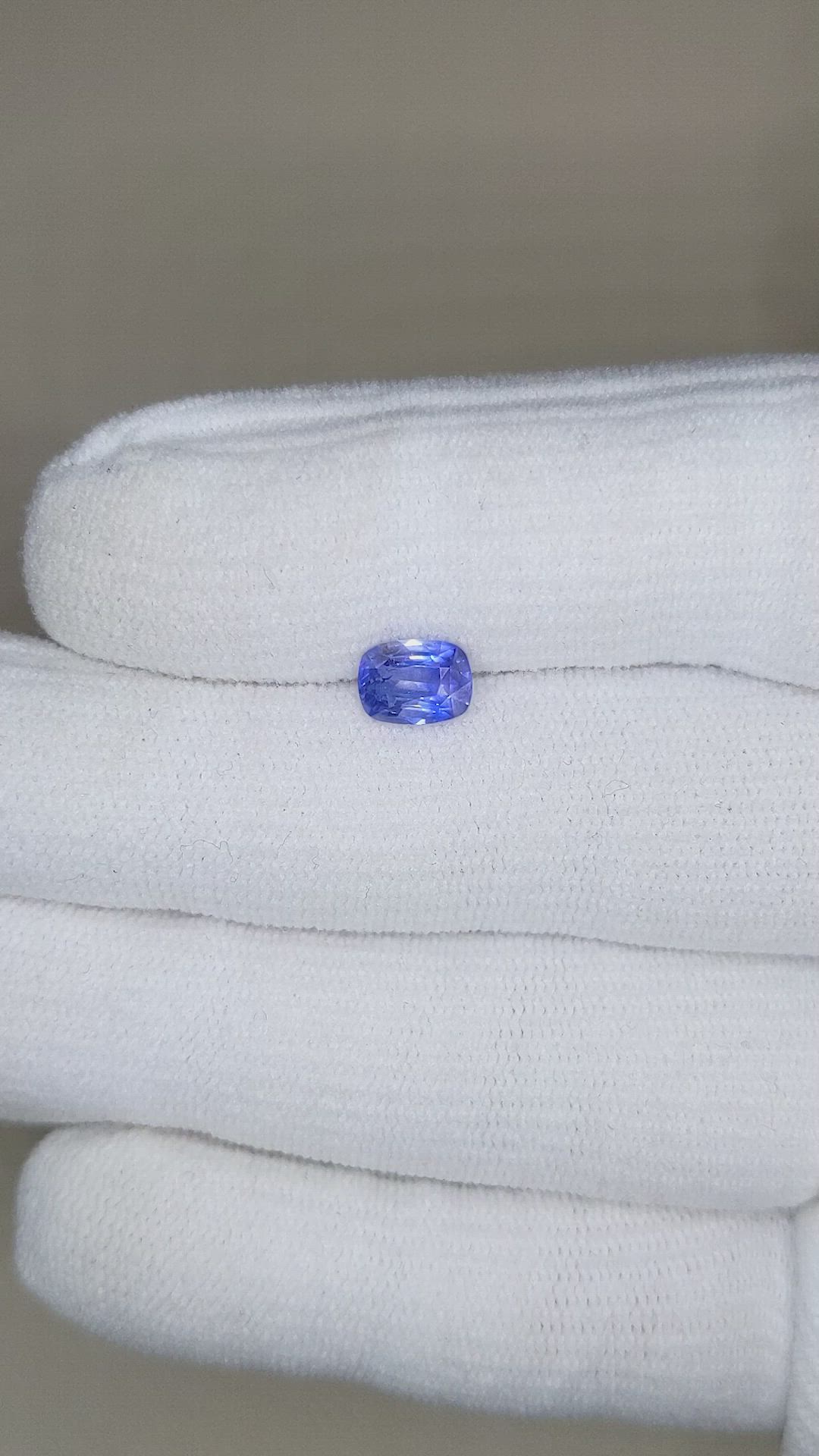 1.53 Ct. Blue Sapphire from Ceylon (Sri Lanka) Size Video
