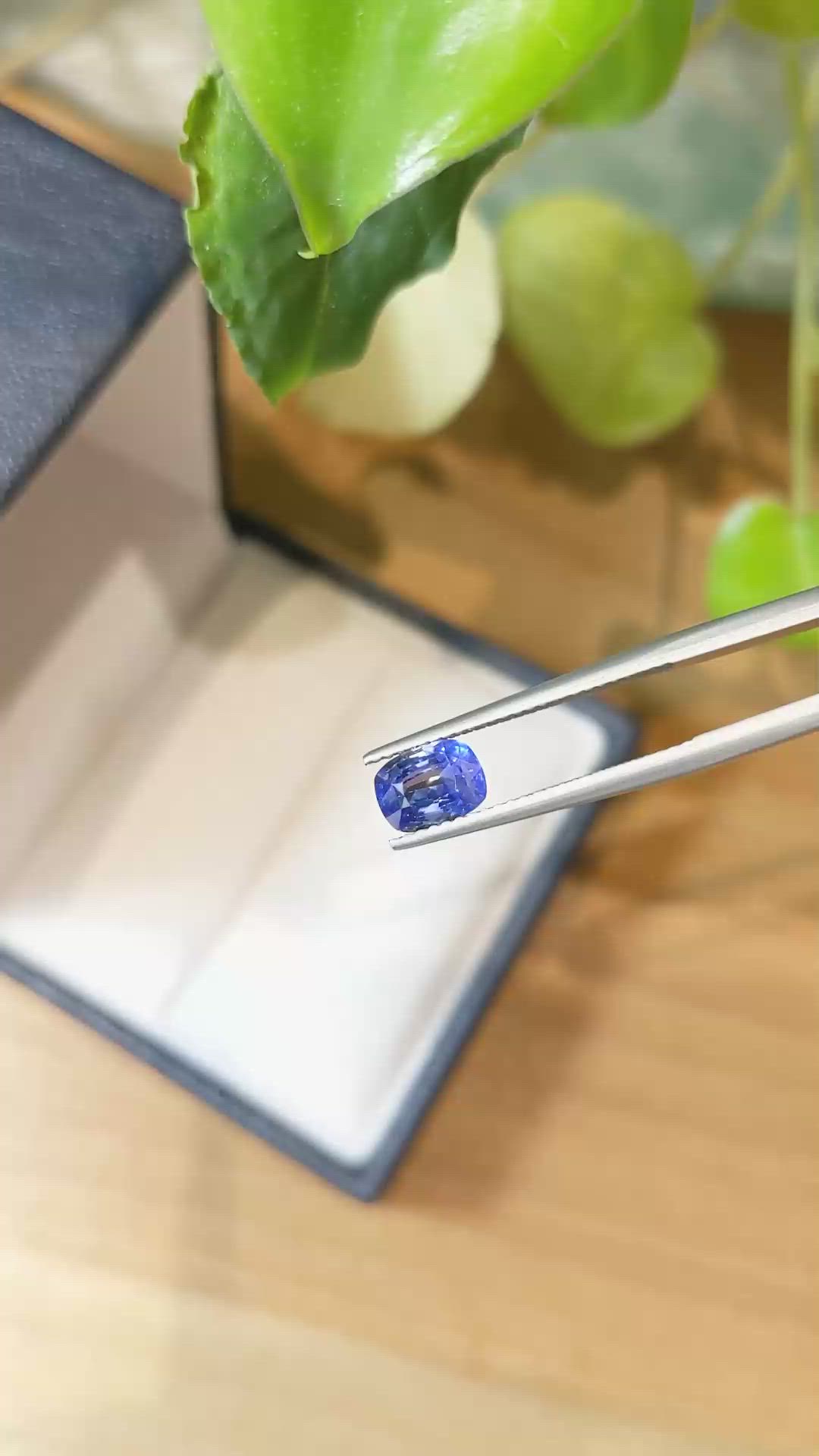 1.53 Ct. Blue Sapphire from Ceylon (Sri Lanka) Size Video