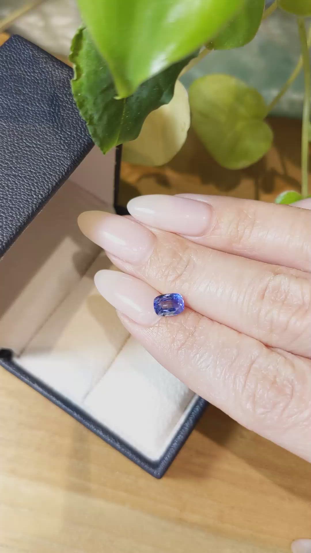 1.53 Ct. Blue Sapphire from Ceylon (Sri Lanka) Size Video