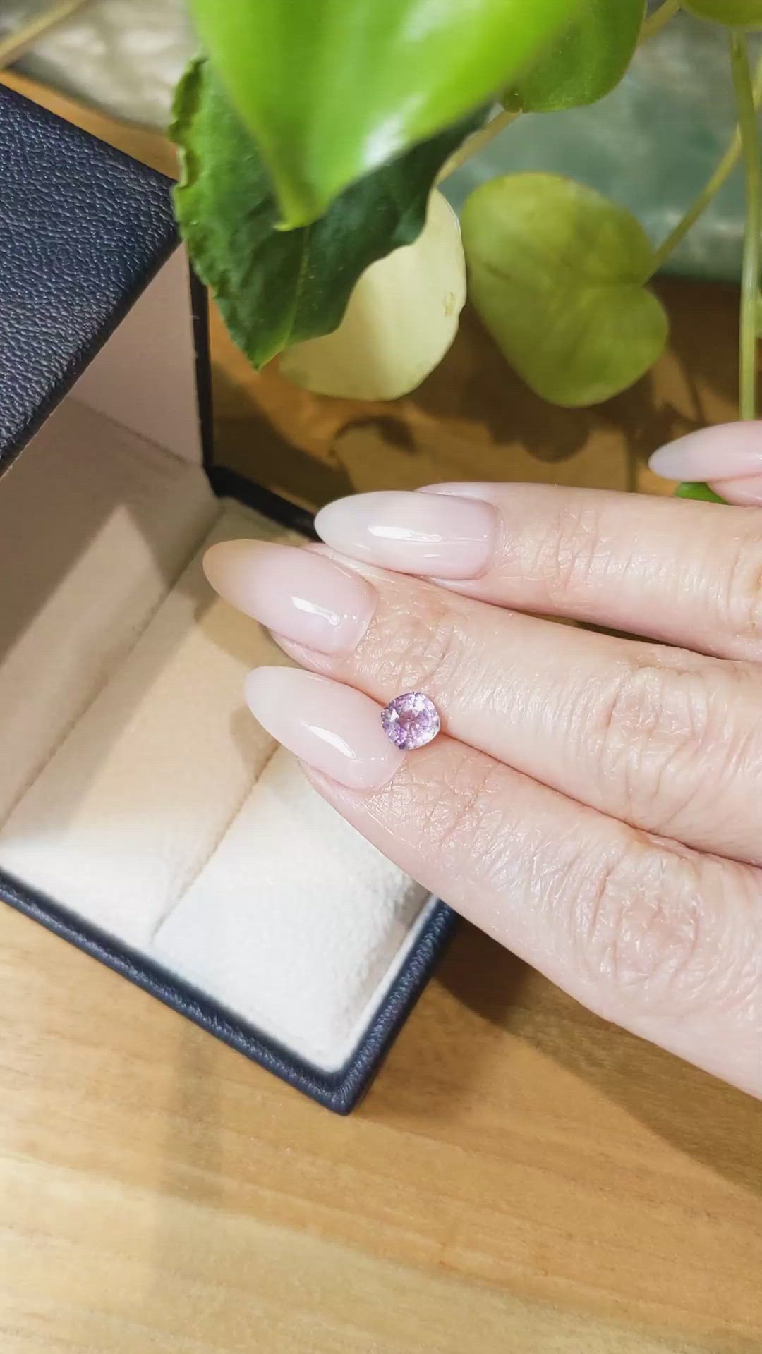 1.10 Ct. Pinkish Purple Sapphire from Ceylon (Sri Lanka) Size Video