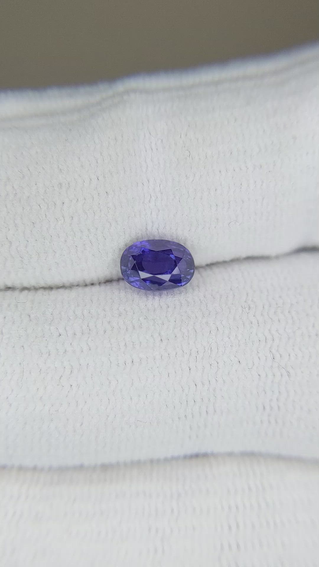 1.49 Ct. Blue Sapphire from Ceylon (Sri Lanka) Size Video