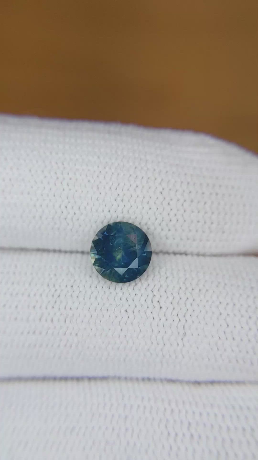 1.75 Ct. Greenish Blue Sapphire from Montana Size Video