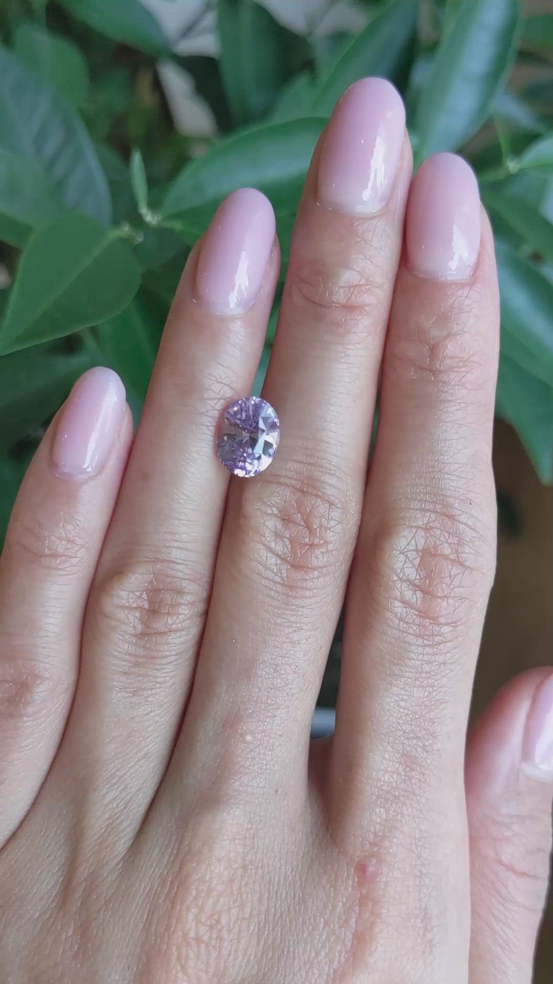 3.24 Ct. Purplish Pink Sapphire from Ceylon (Sri Lanka) Size Video