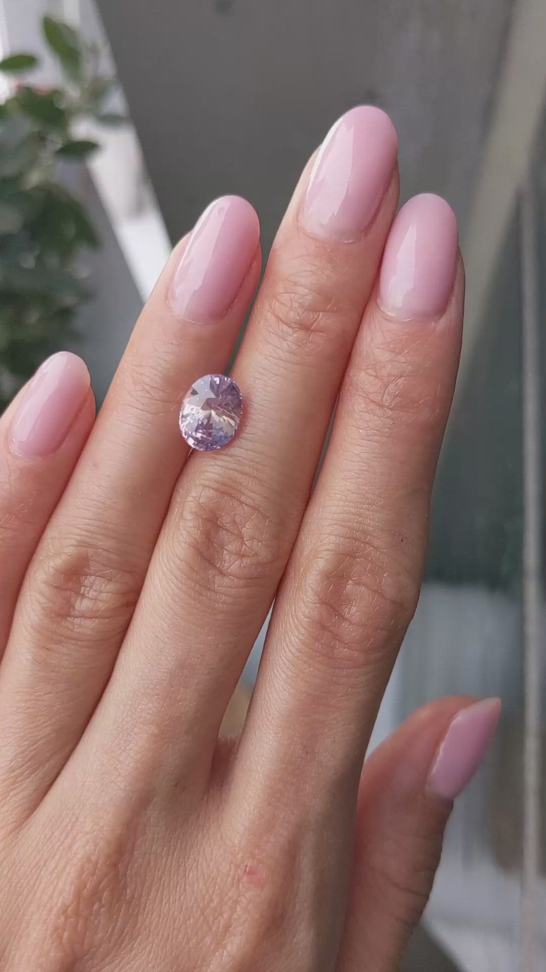 3.24 Ct. Purplish Pink Sapphire from Ceylon (Sri Lanka) Size Video