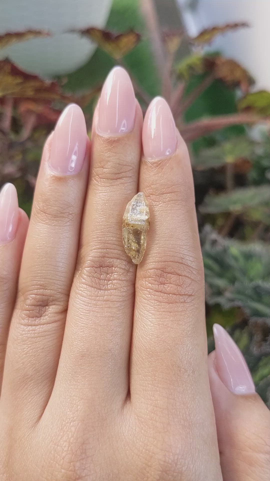 5.68 Ct. Yellow Rough Sapphire Crystal from Ceylon (Sri Lanka) Size Video