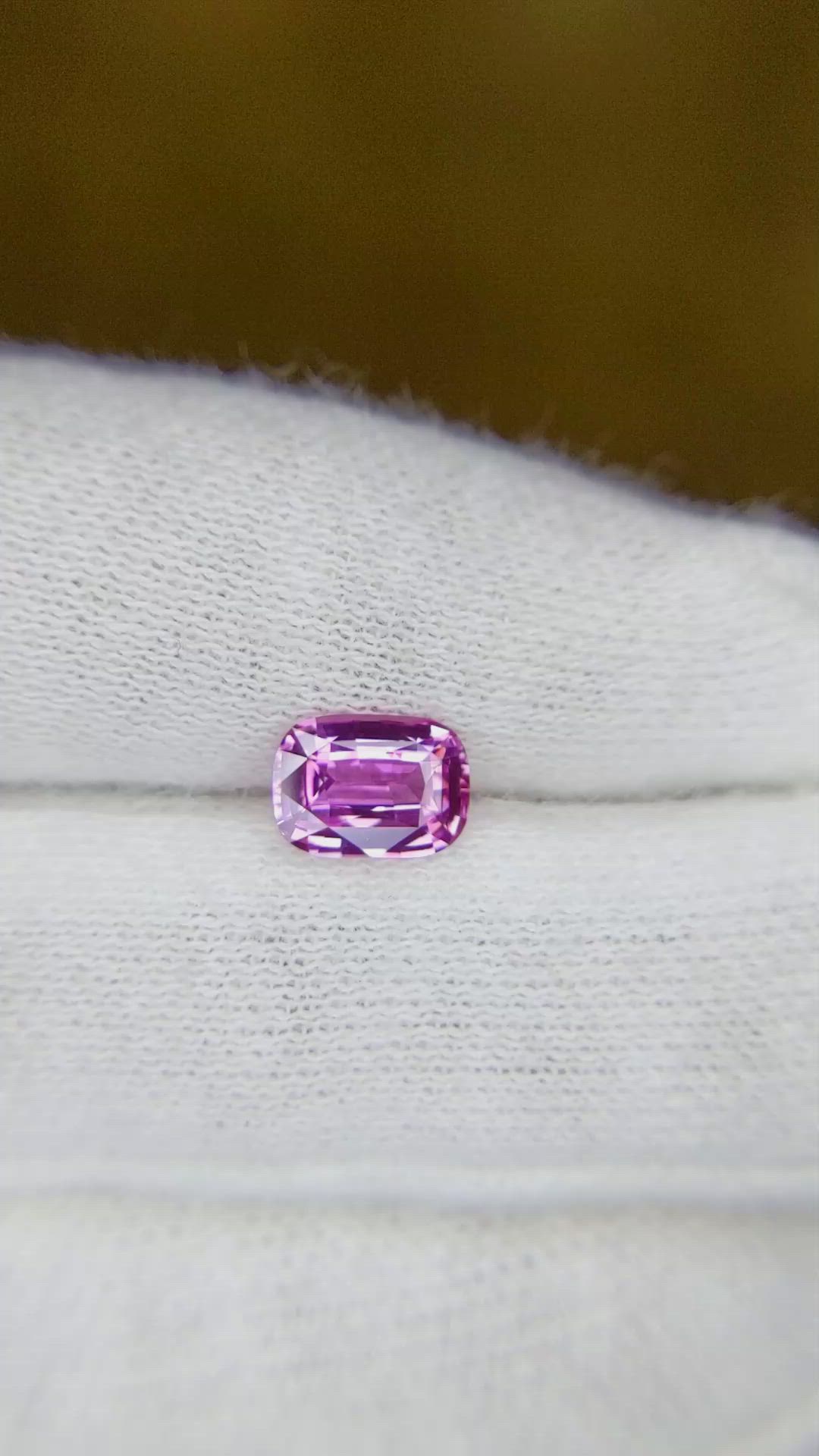 1.08 Ct. Pink Sapphire from Ceylon (Sri Lanka) Size Video