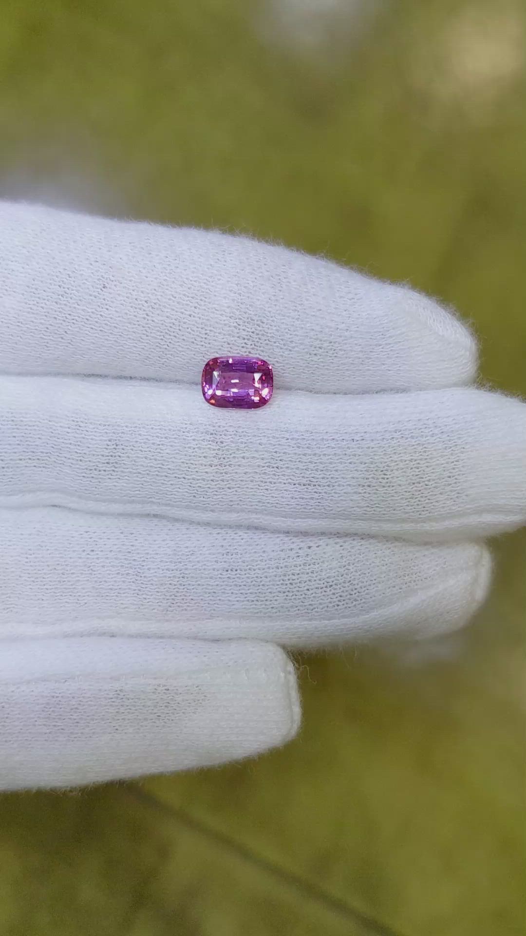1.08 Ct. Pink Sapphire from Ceylon (Sri Lanka) Size Video