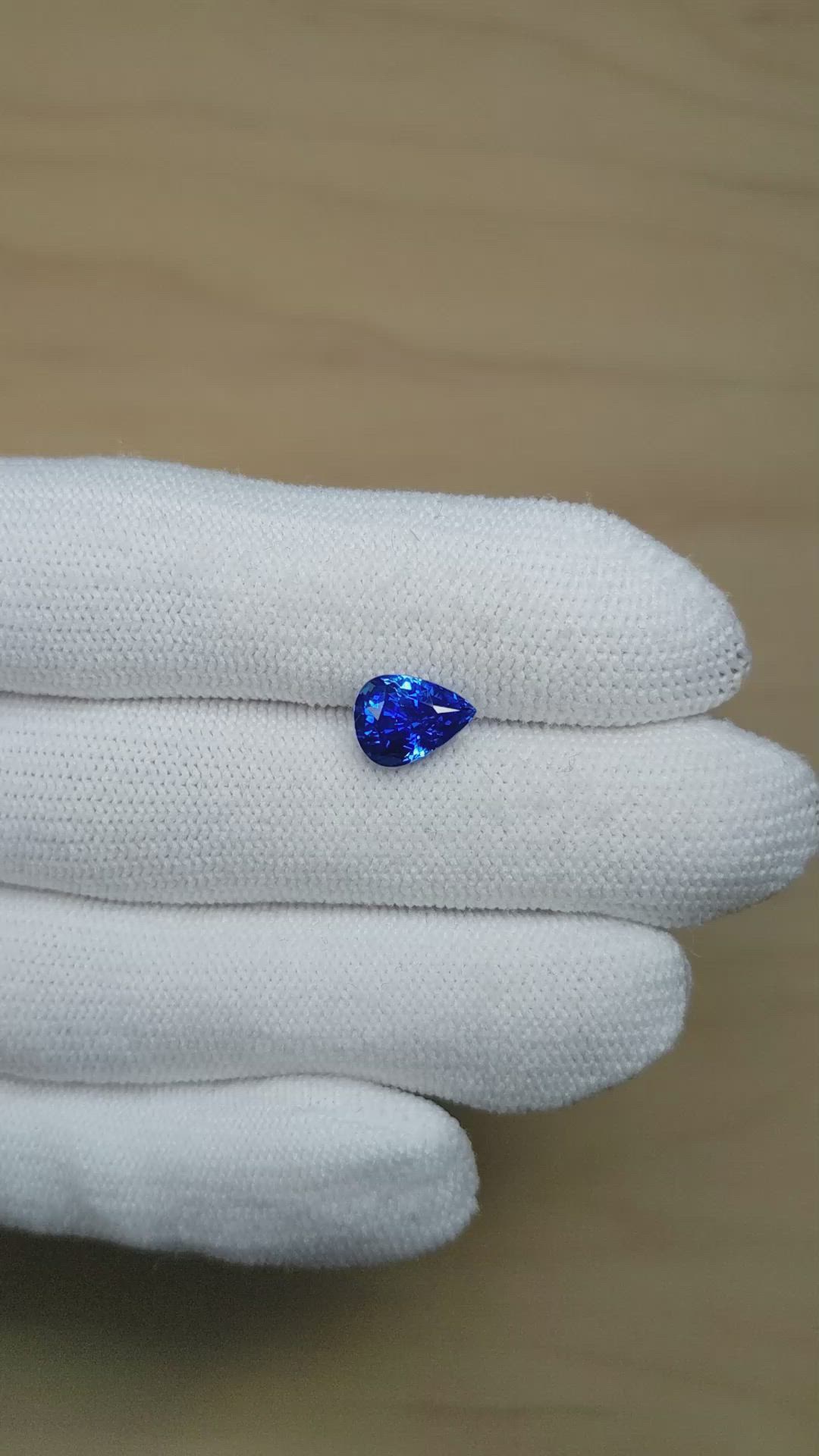 2.49 Ct. Blue Sapphire from Ceylon (Sri Lanka) Size Video
