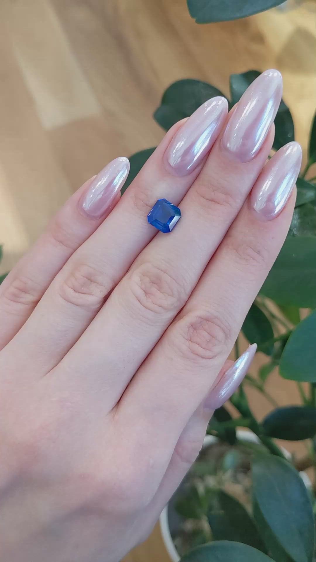 3.29 Ct. Blue Sapphire from Ceylon (Sri Lanka) Size Video