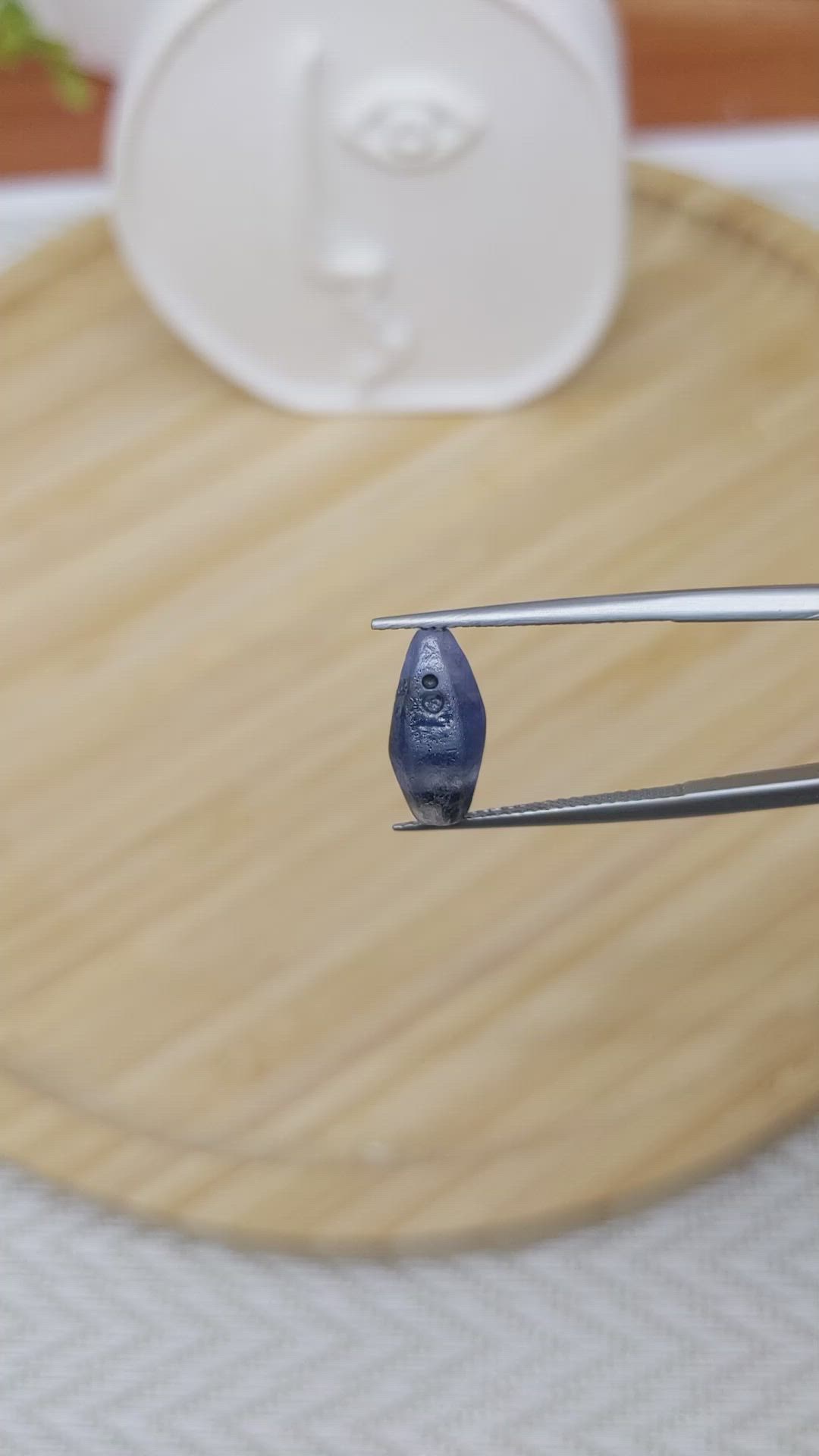 4.44 Ct. Blue Rough Sapphire from Ceylon (Sri Lanka) Size Video