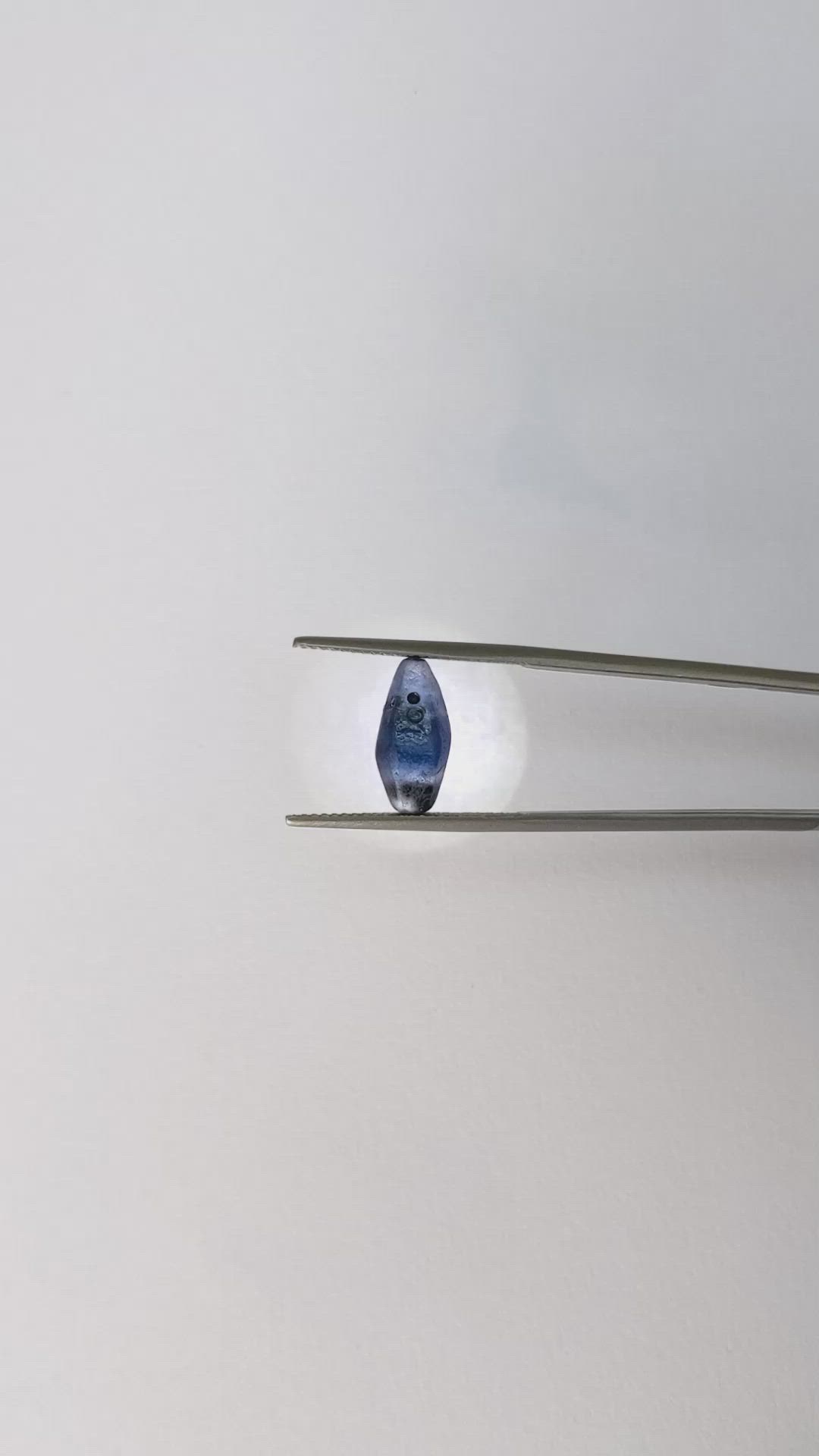 4.44 Ct. Blue Rough Sapphire from Ceylon (Sri Lanka) Size Video