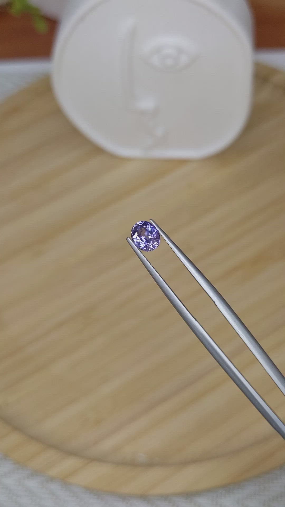 0.81 Ct. Pinkish Purple Sapphire from Ceylon (Sri Lanka) Size Video