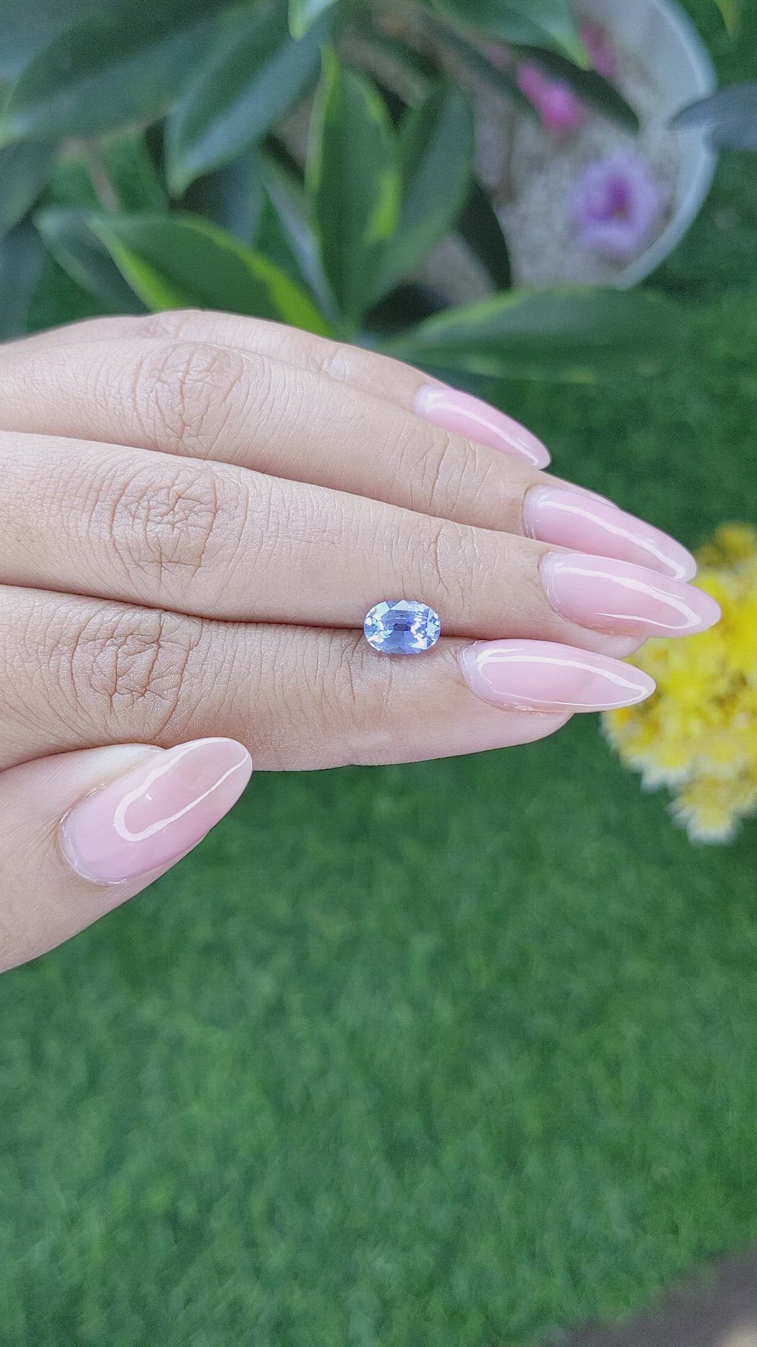 1.23 Ct. Blue Sapphire from Ceylon (Sri Lanka) Size Video