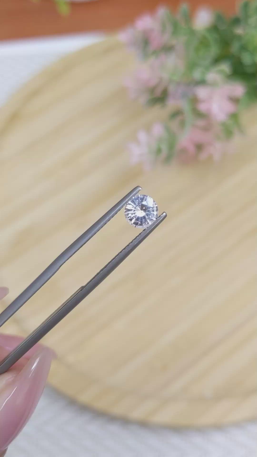 0.90 Ct. White Sapphire from Ceylon (Sri Lanka) Size Video