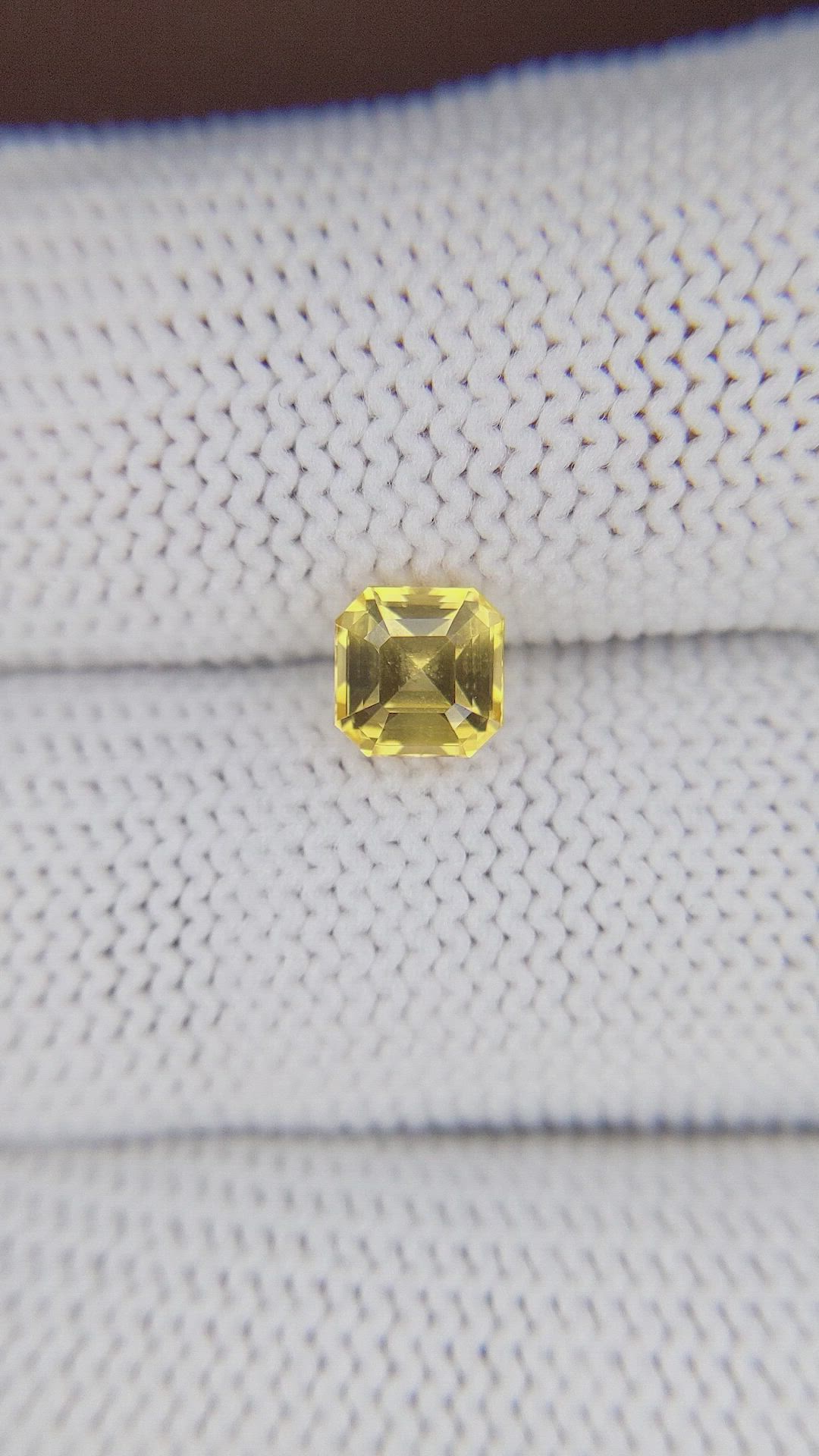 1.24 Ct. Yellow Sapphire from Ceylon (Sri Lanka) Size Video