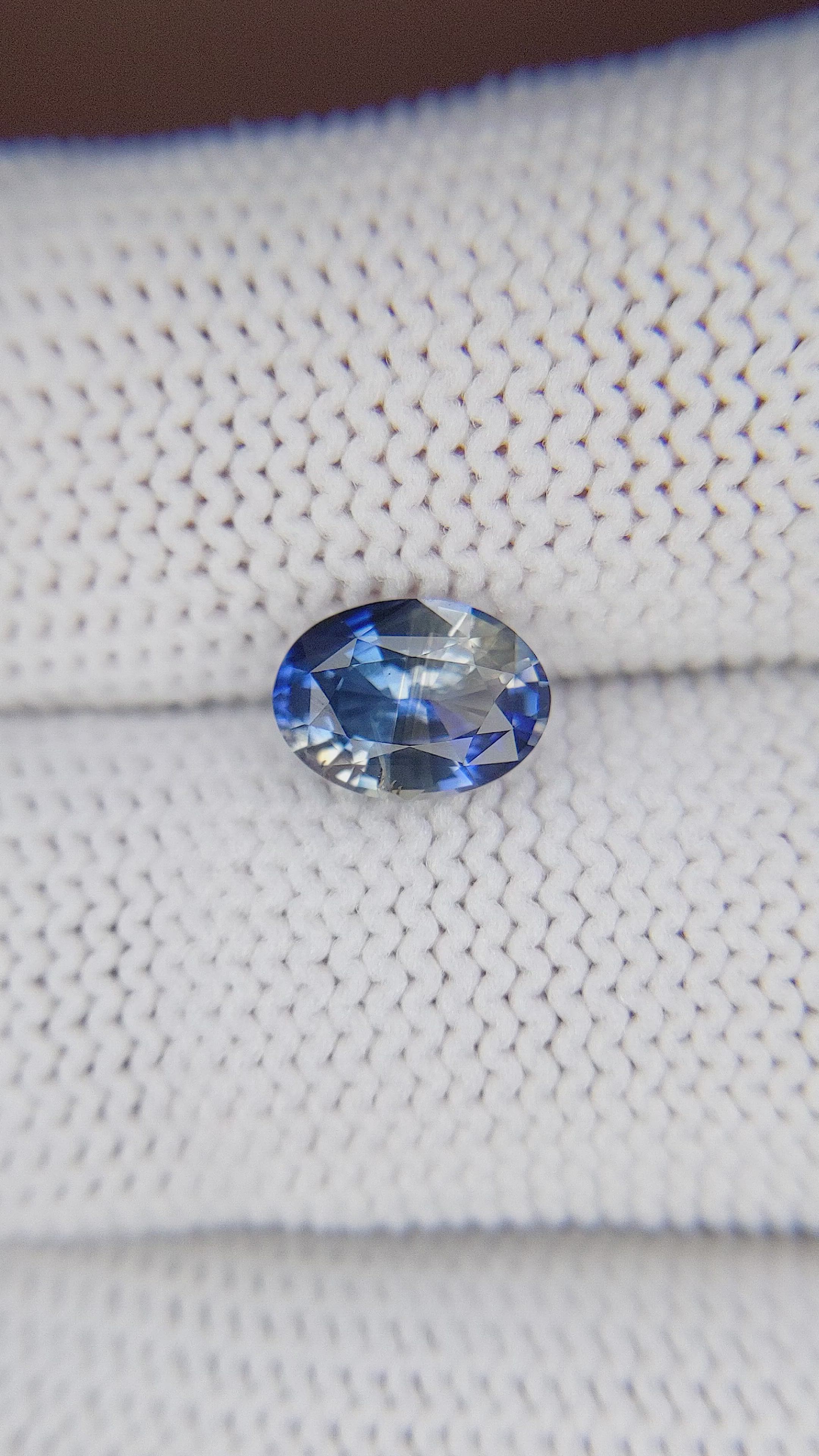 1.62 Ct. Bi Color Sapphire from Ceylon (Sri Lanka) Size Video