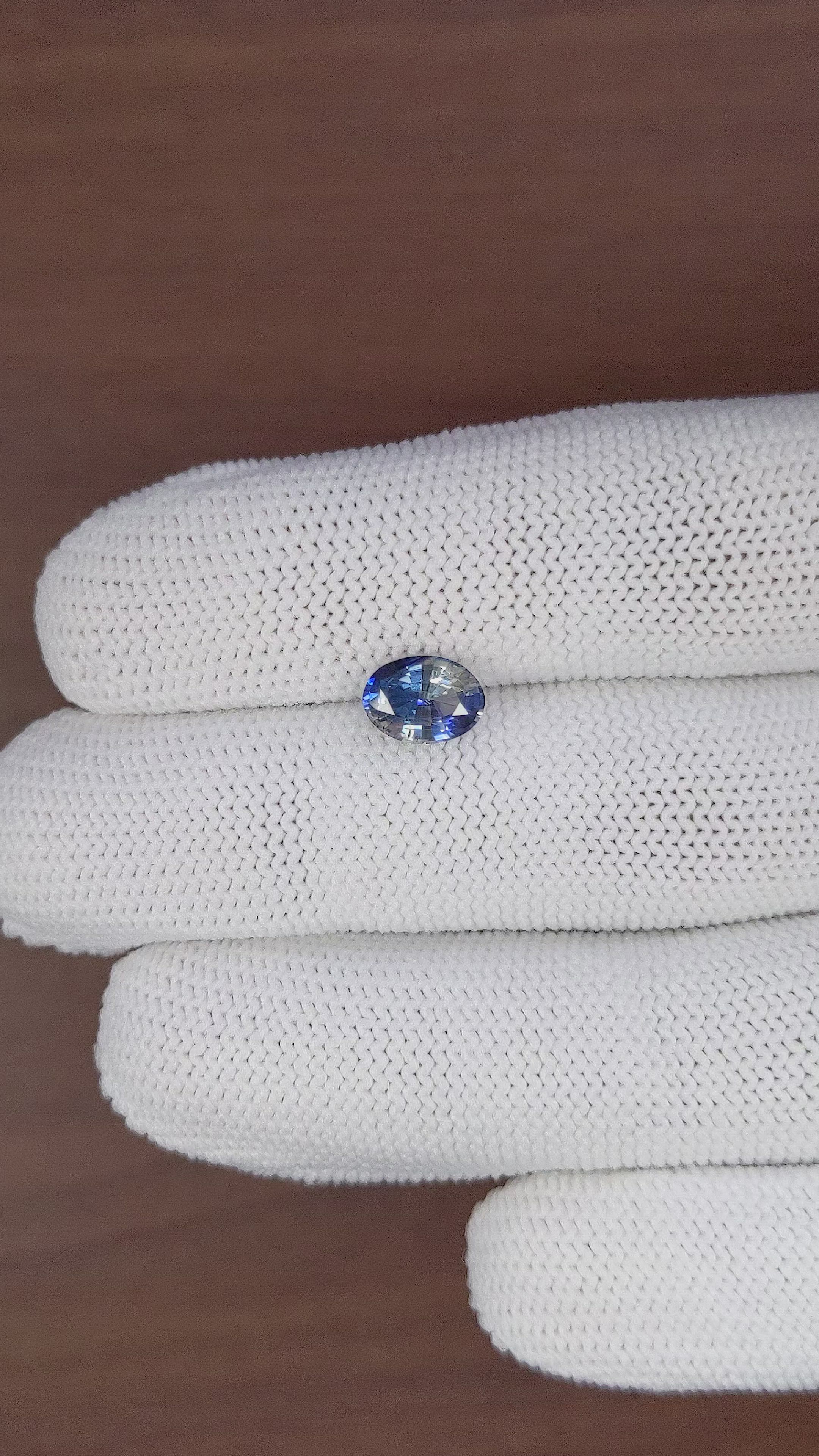 1.62 Ct. Bi Color Sapphire from Ceylon (Sri Lanka) Size Video