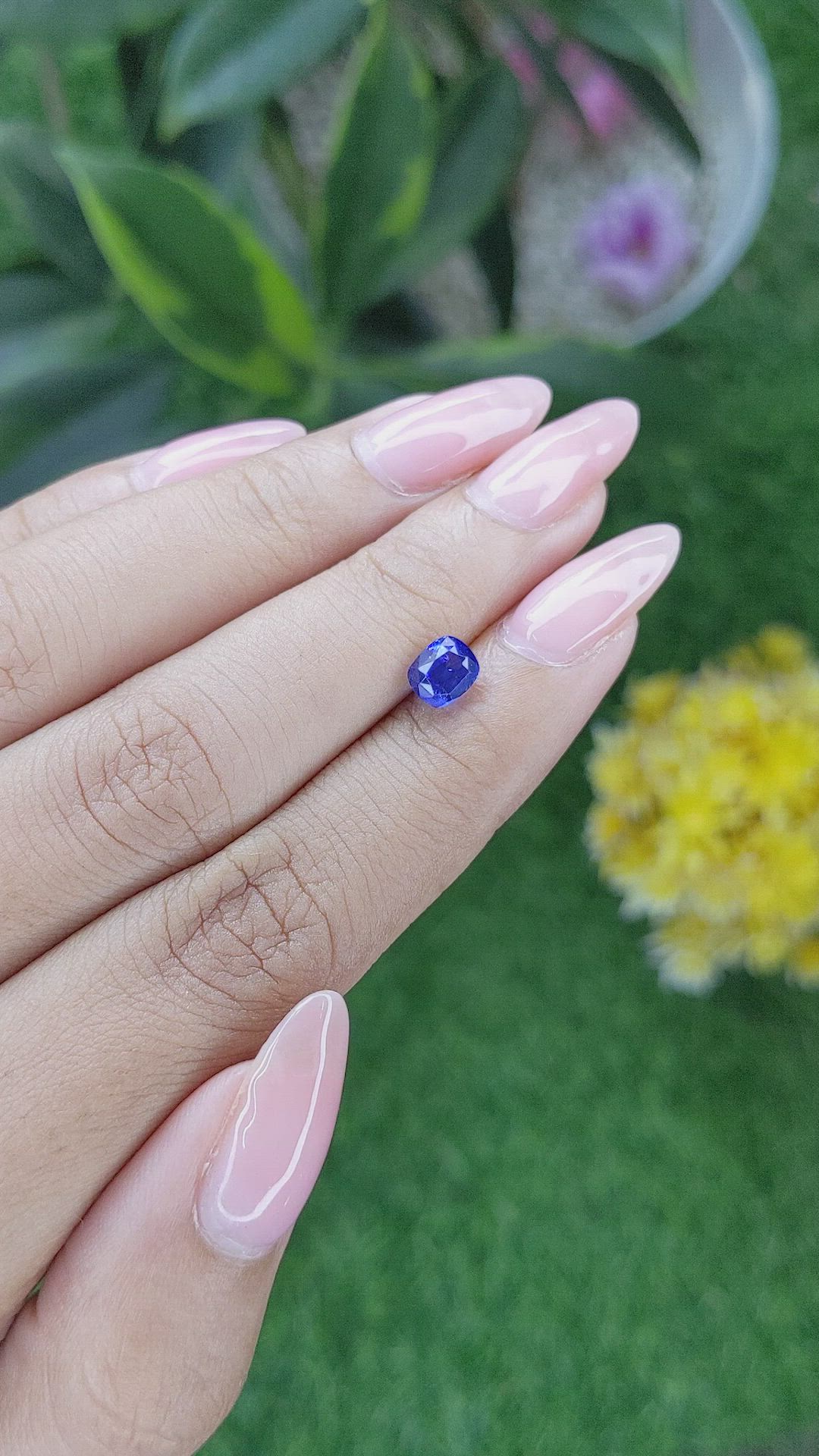 1.22 Ct. Blue Sapphire from Ceylon (Sri Lanka) Size Video