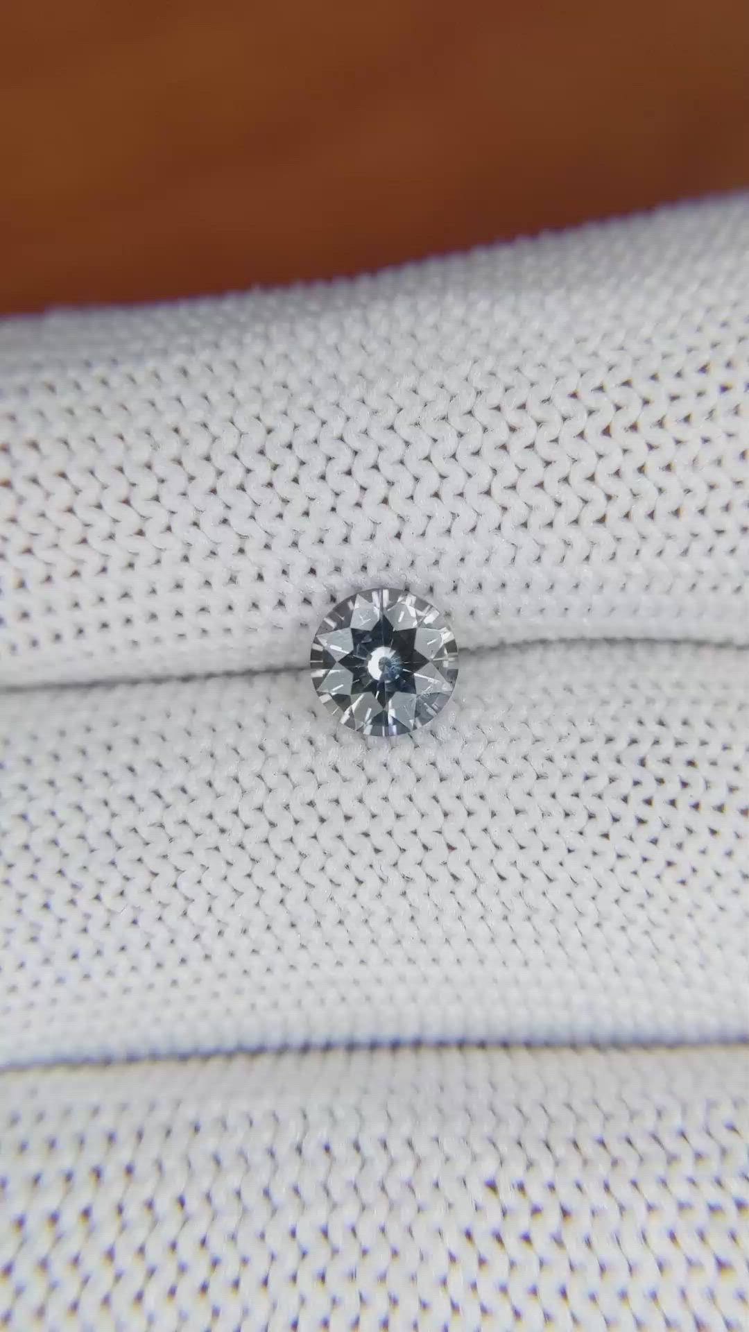 0.89 Ct. Bi Color Sapphire from Ceylon (Sri Lanka) Size Video