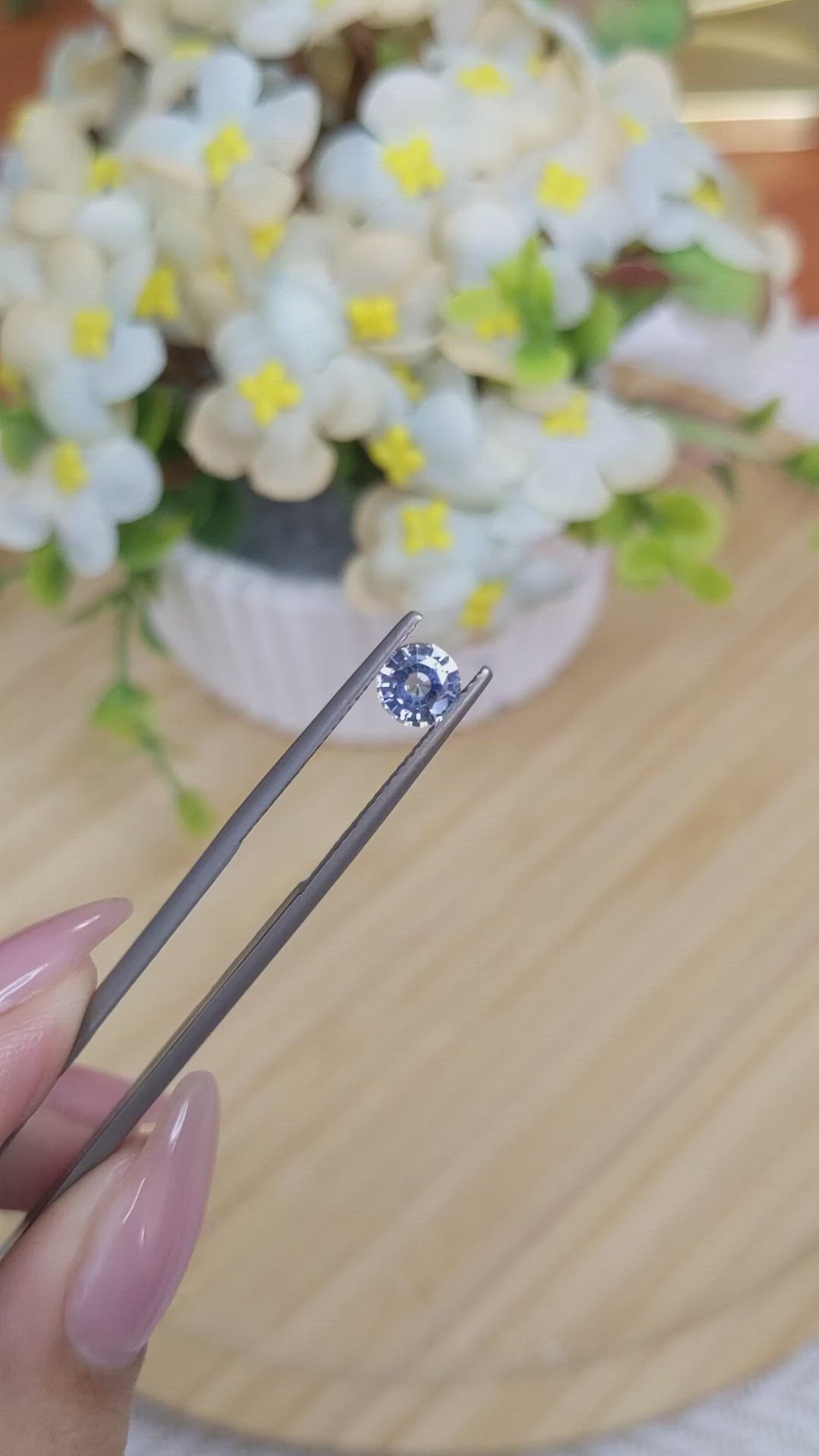 0.82 Ct. Blue Sapphire from Ceylon (Sri Lanka) Size Video