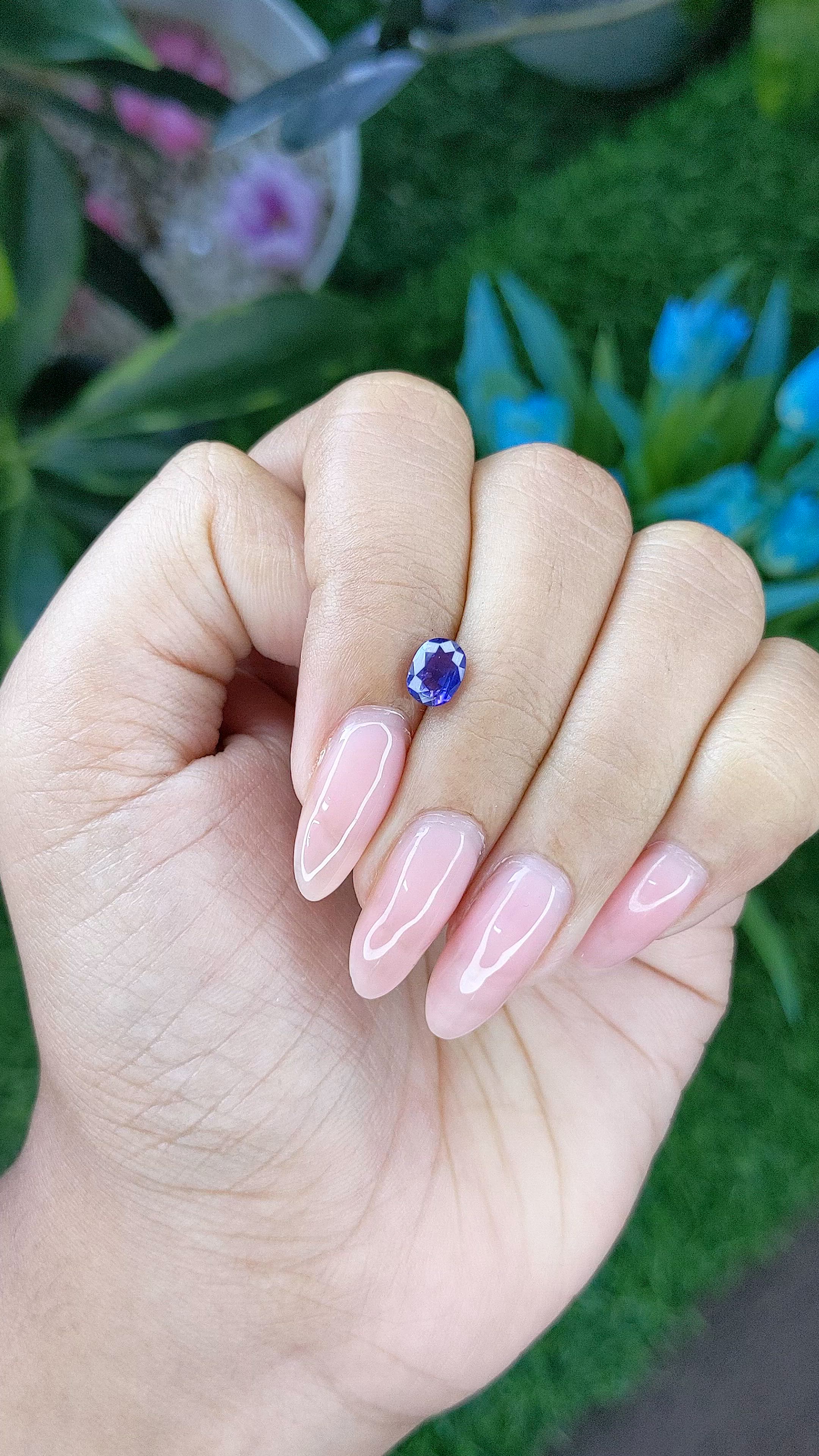 0.97 Ct. Purplish Blue Sapphire from Tanzania Size Video