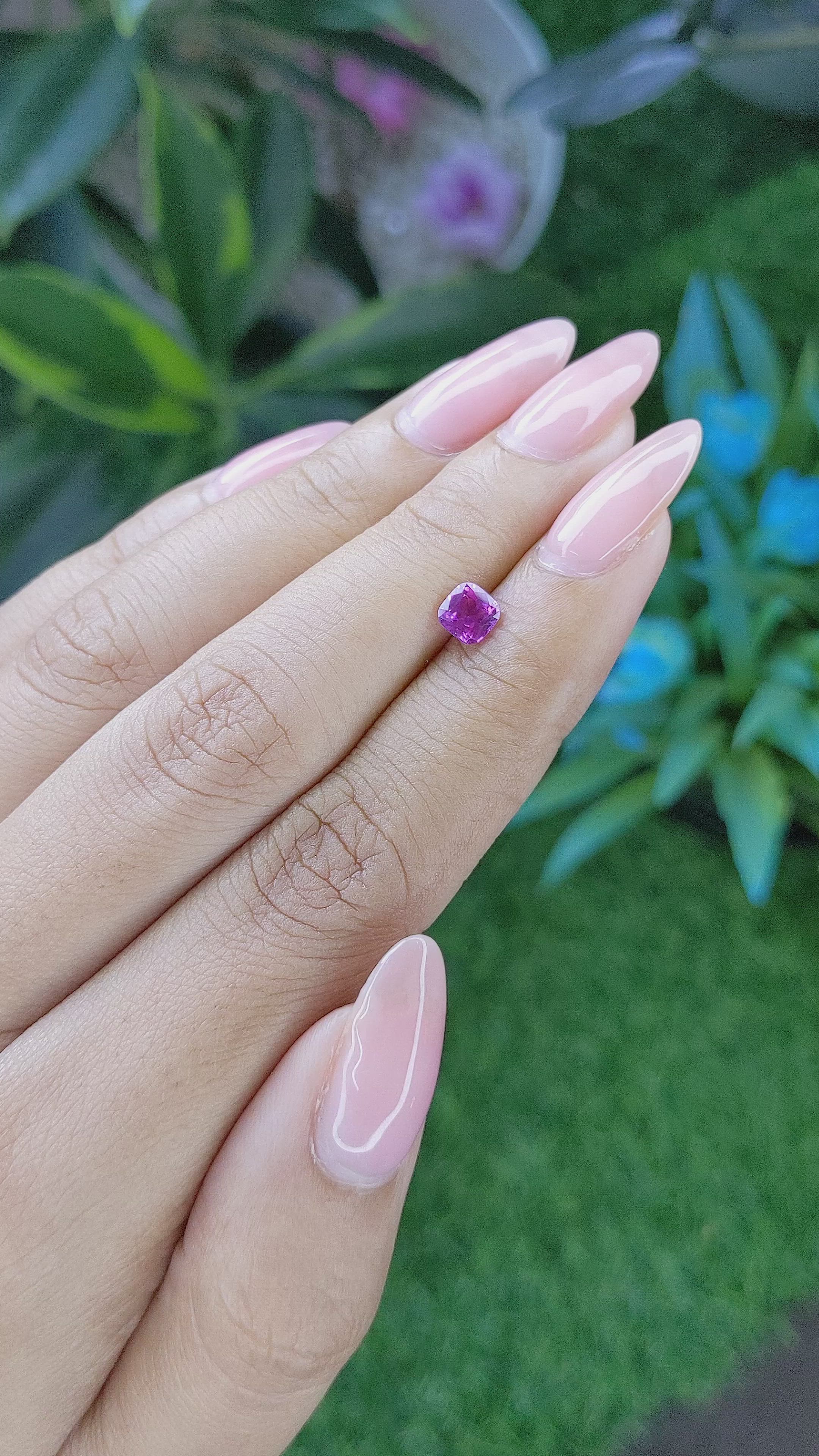 0.67 Ct. Pinkish Purple Sapphire from Tanzania Size Video