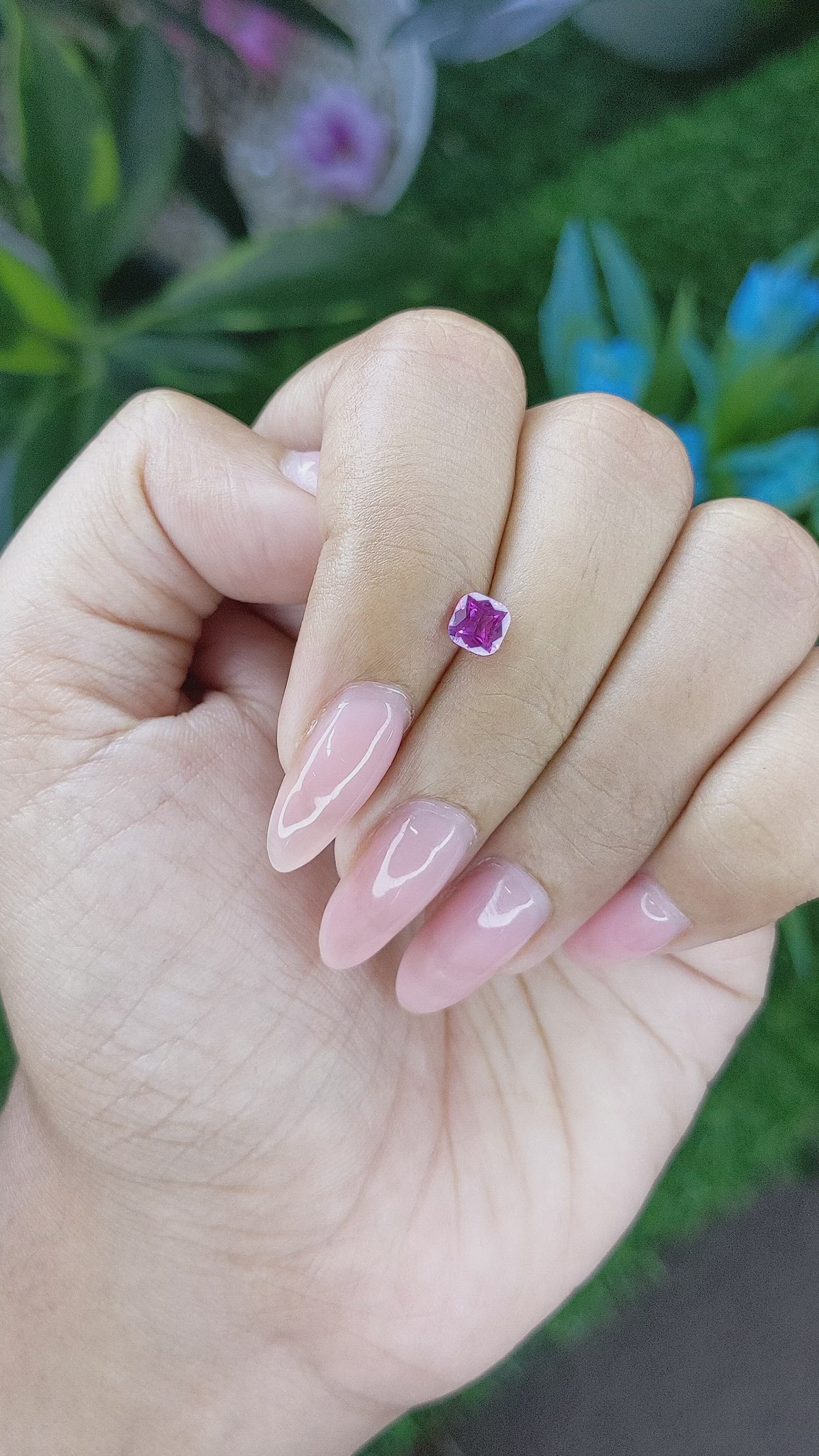 0.67 Ct. Pinkish Purple Sapphire from Tanzania Size Video