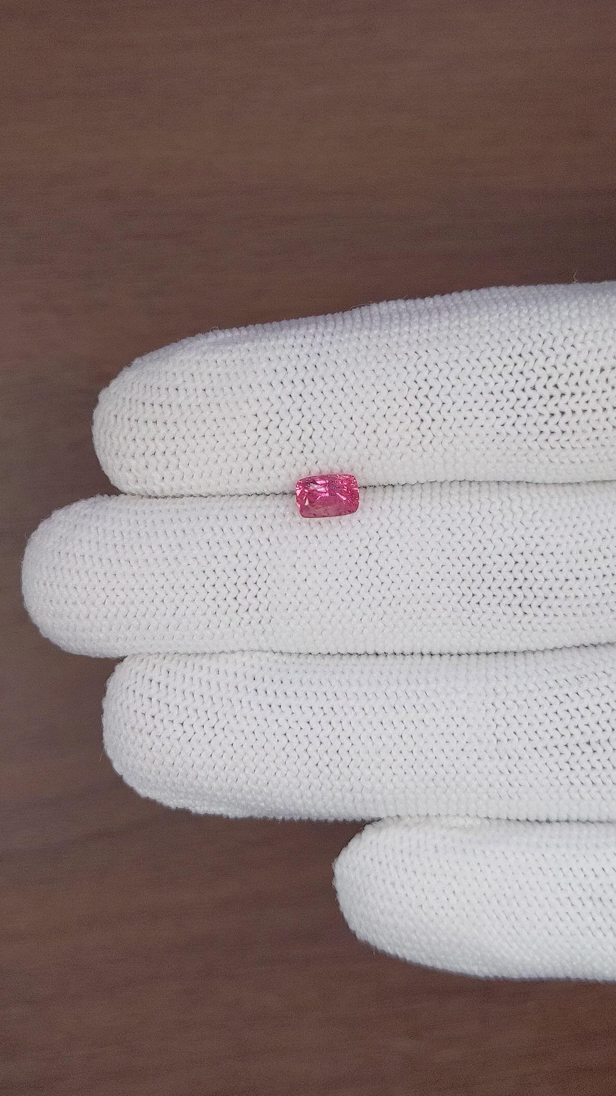 1.01 Ct. Padparadscha Sapphire from Tanzania Size Video