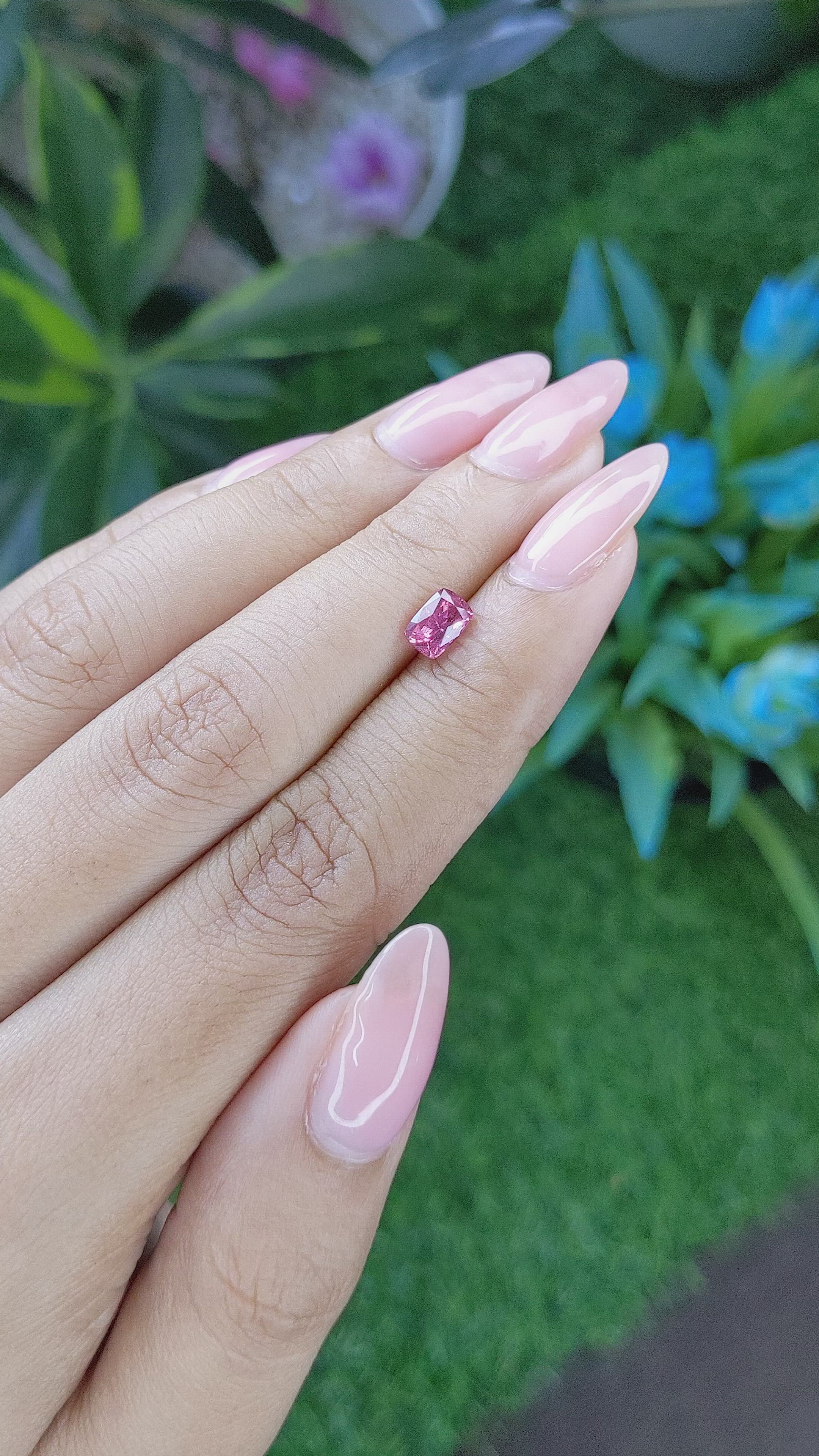 1.01 Ct. Padparadscha Sapphire from Tanzania Size Video