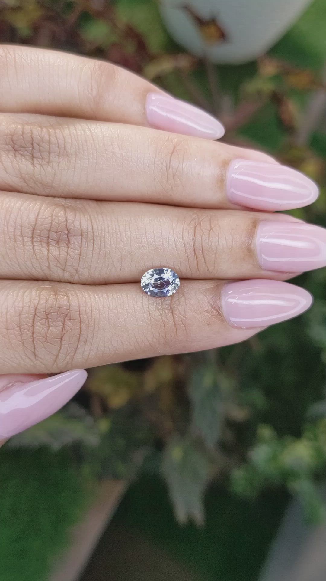 1.07 Ct. Bi Color Sapphire from Ceylon (Sri Lanka) Size Video