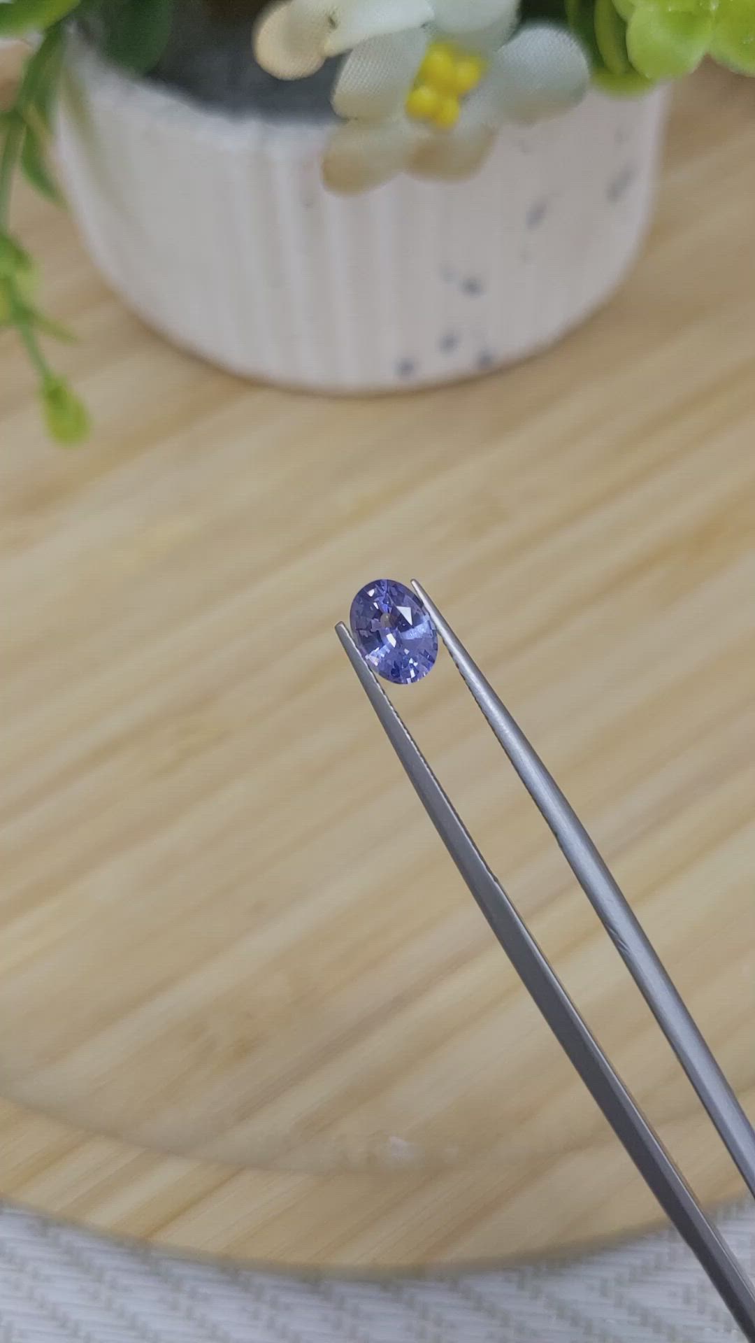 0.98 Ct. Blue Sapphire from Ceylon (Sri Lanka) Size Video
