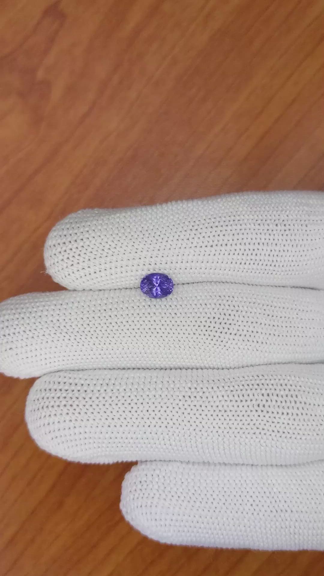 0.91 Ct. Purplish Blue Sapphire from Ceylon (Sri Lanka) Size Video