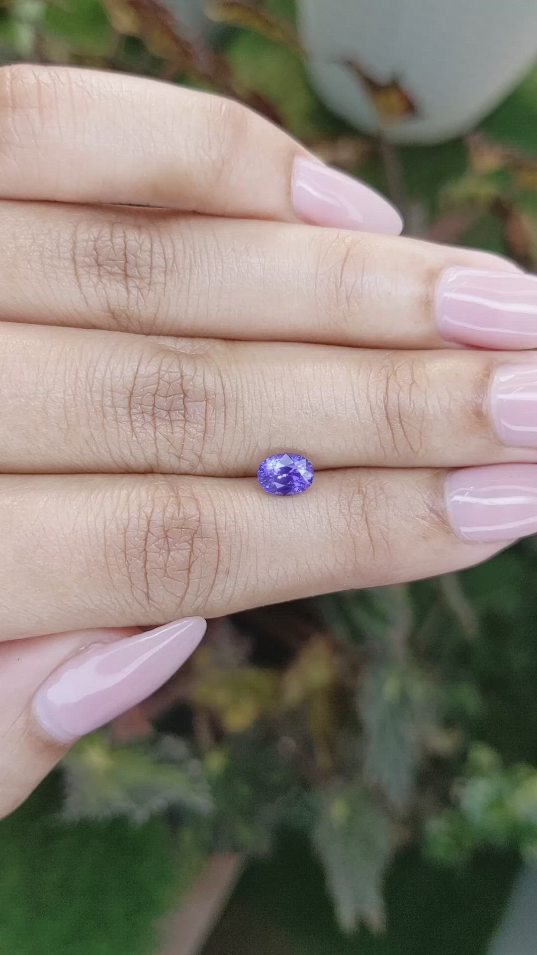 0.91 Ct. Purplish Blue Sapphire from Ceylon (Sri Lanka) Size Video