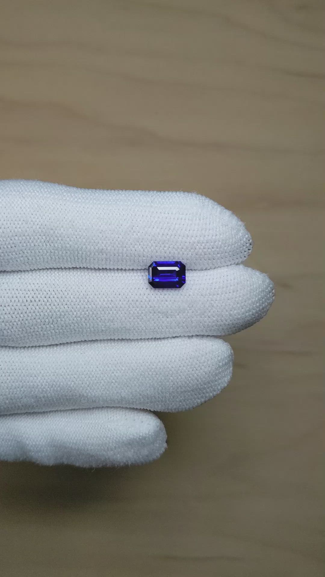 2.08 Ct. Blue Sapphire from Ceylon (Sri Lanka) Size Video