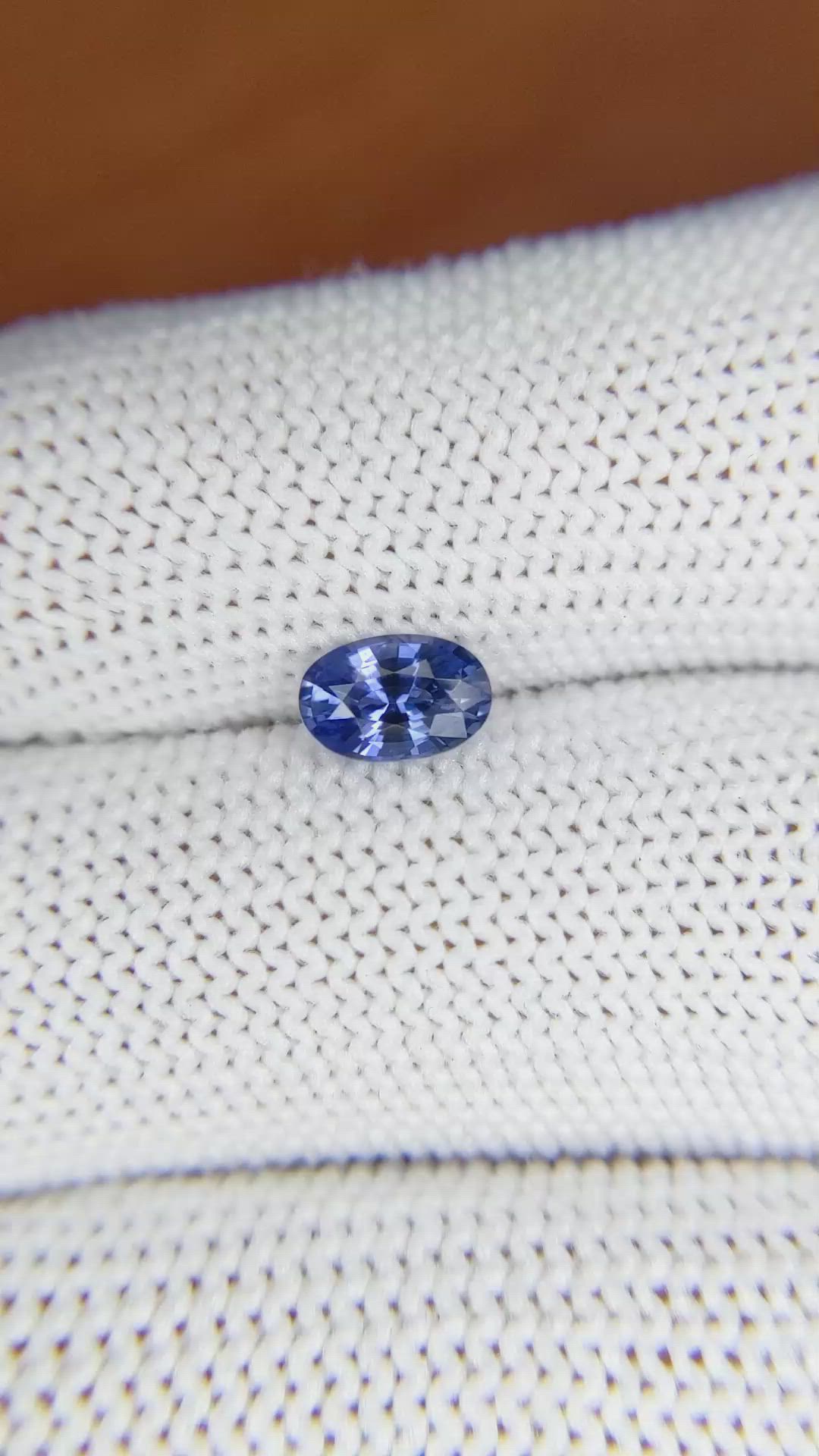 0.75 Ct. Blue Sapphire from Ceylon (Sri Lanka) Size Video