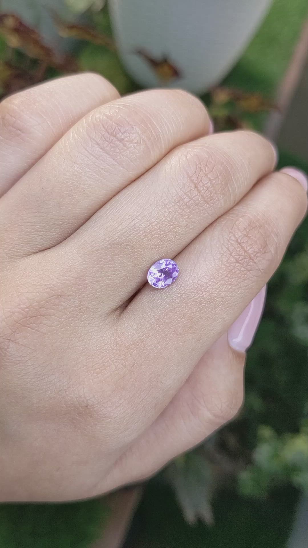 1.04 Ct. Pinkish Purple Sapphire from Ceylon (Sri Lanka) Size Video