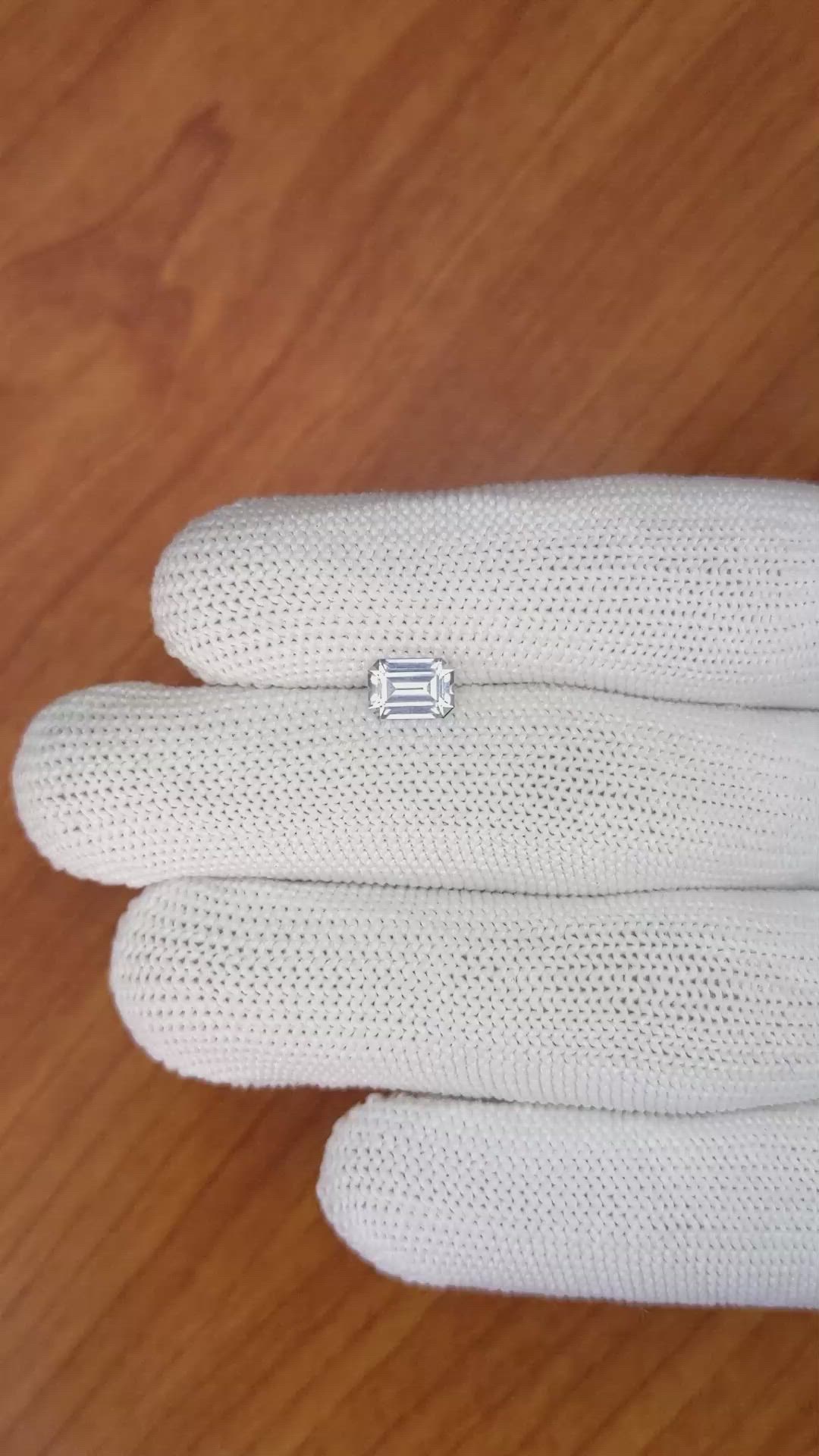 1.09 Ct. Greyish Blue Sapphire from Ceylon (Sri Lanka) Size Video