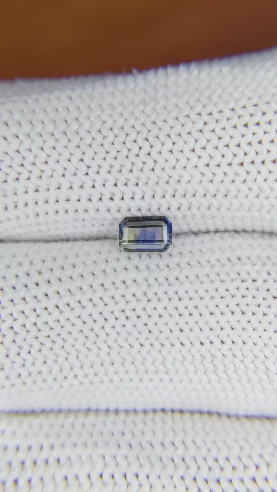 0.37 Ct. Bi Color / Parti Sapphire from Ceylon (Sri Lanka) Size Video