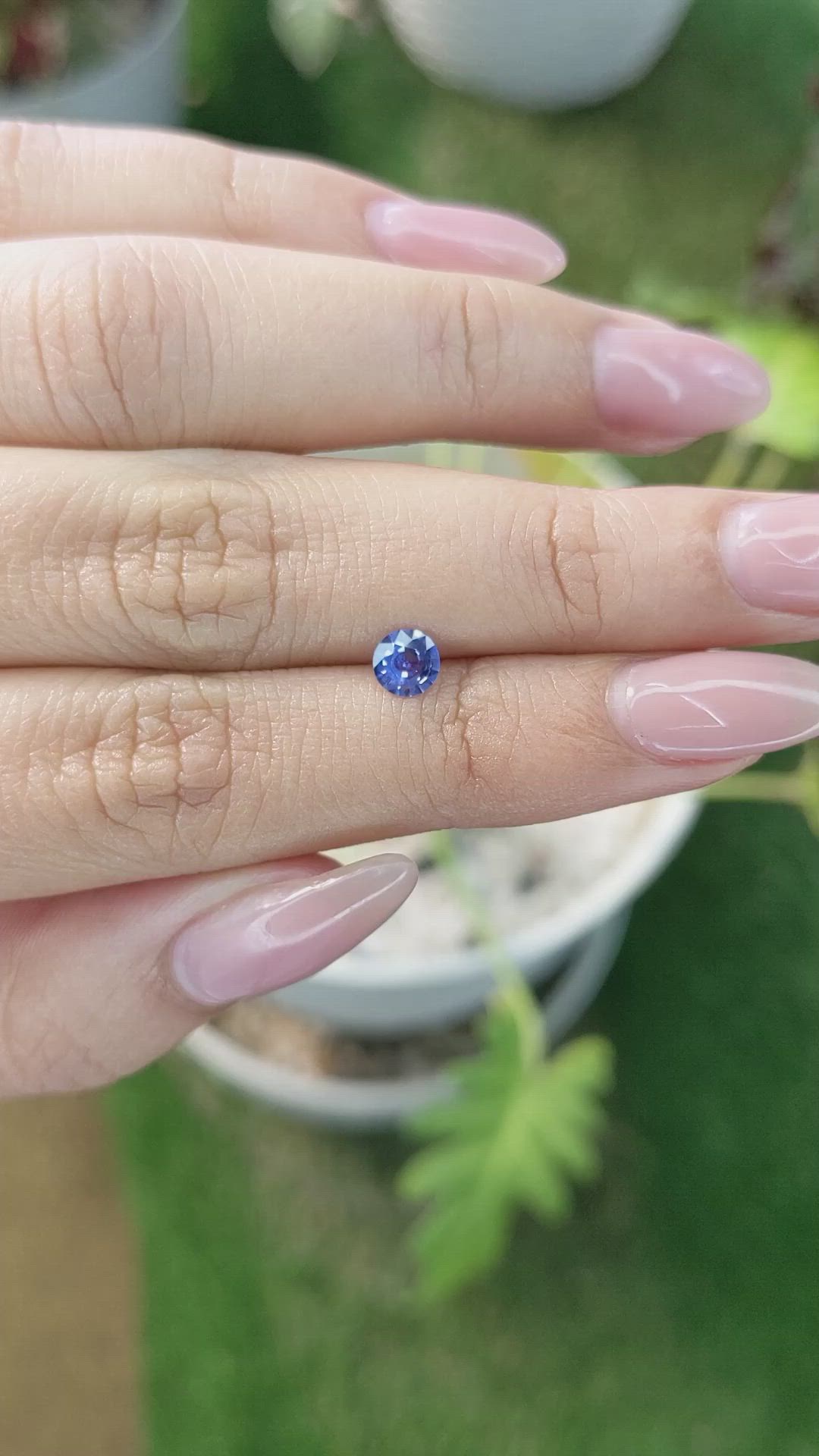 0.40 Ct. Blue Sapphire from Ceylon (Sri Lanka) Size Video