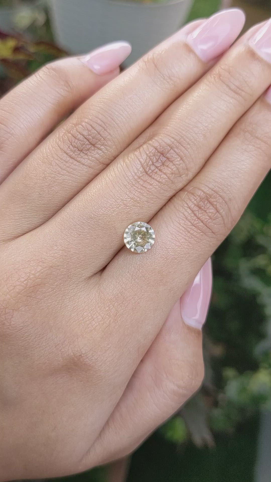 1.55 Ct. Yellow Sapphire from Ceylon (Sri Lanka) Size Video