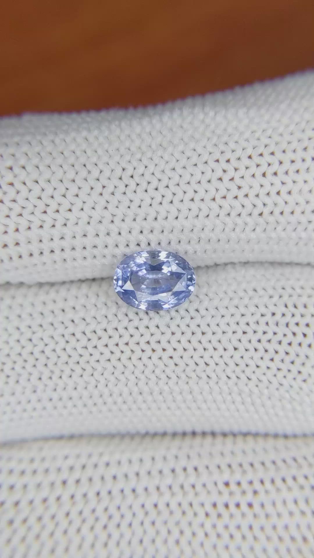 1.47 Ct. Blue Sapphire from Ceylon (Sri Lanka) Size Video