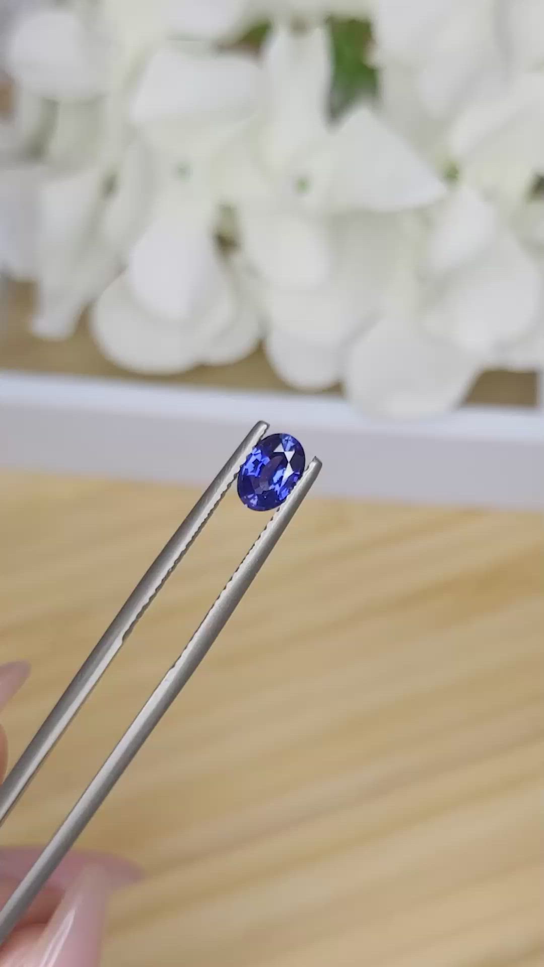 0.67 Ct. Blue Sapphire from Ceylon (Sri Lanka) Size Video
