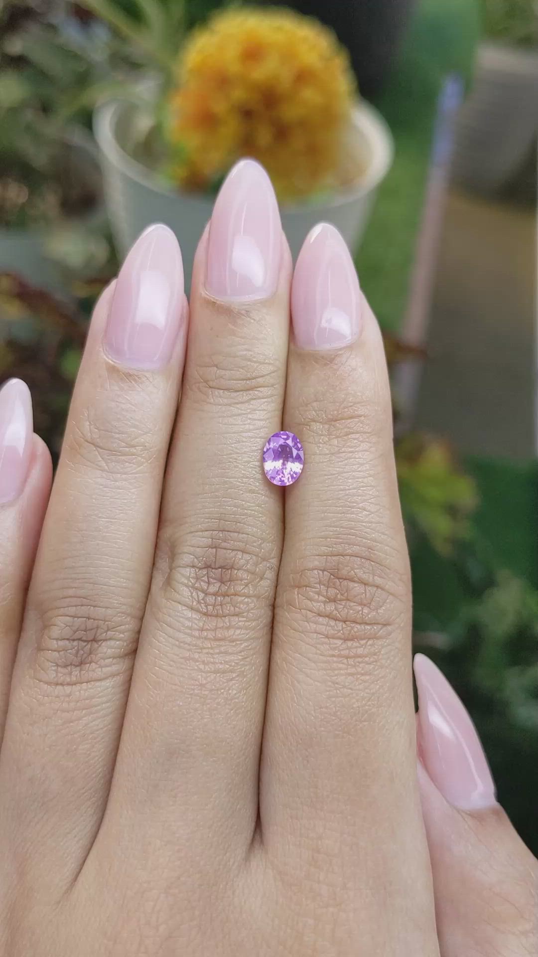 0.85 Ct. Pinkish Purple Sapphire from Ceylon (Sri Lanka) Size Video