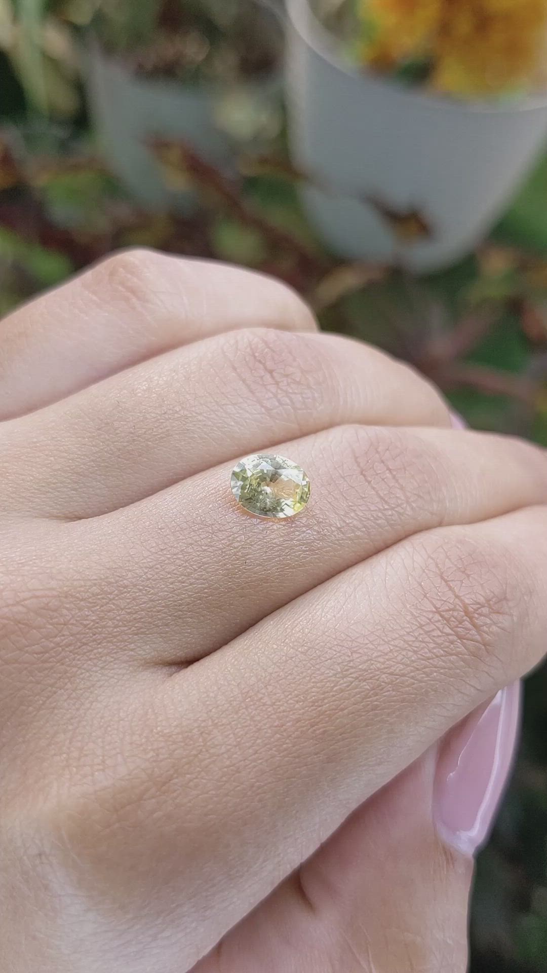 1.31 Ct. Yellow Sapphire from Ceylon (Sri Lanka) Size Video