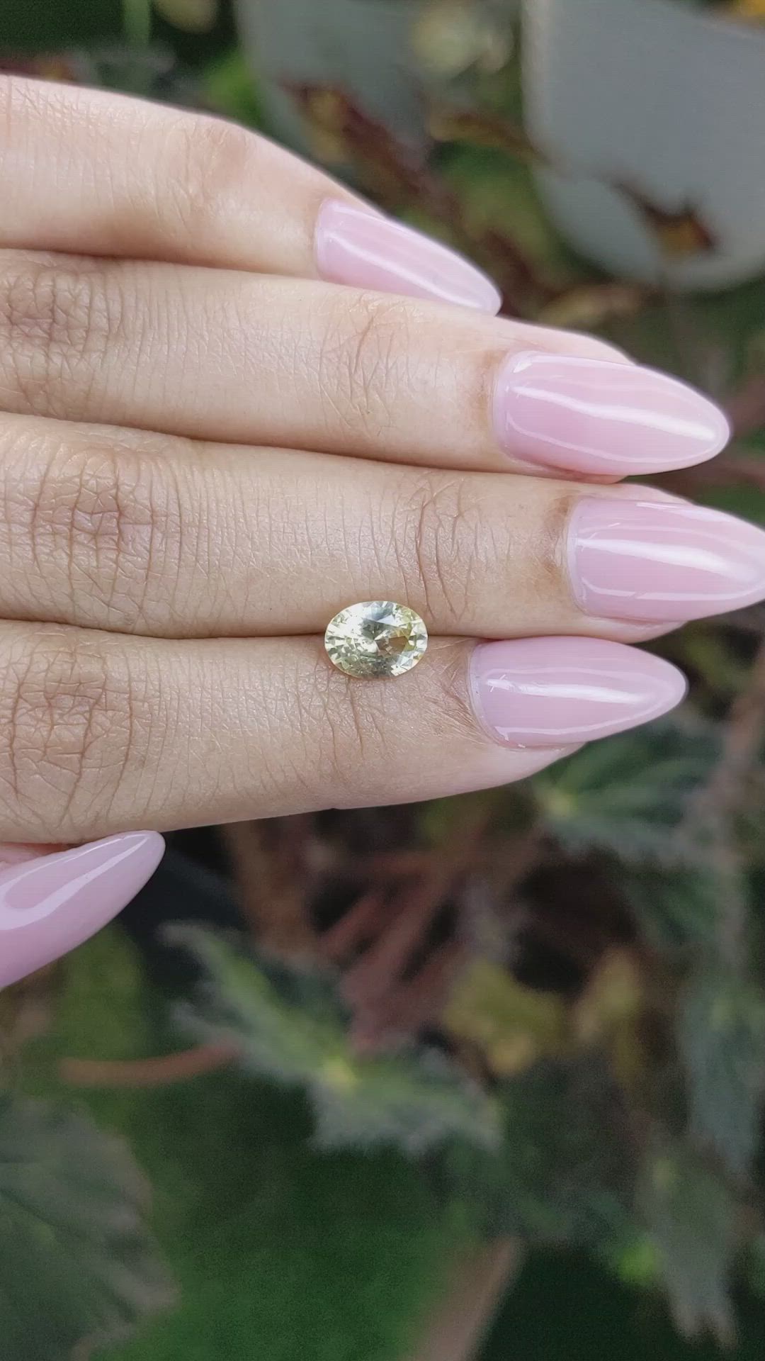 1.31 Ct. Yellow Sapphire from Ceylon (Sri Lanka) Size Video